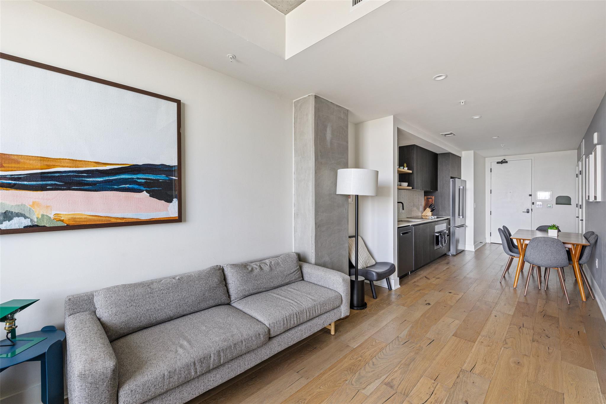 48 East Ave # 2405