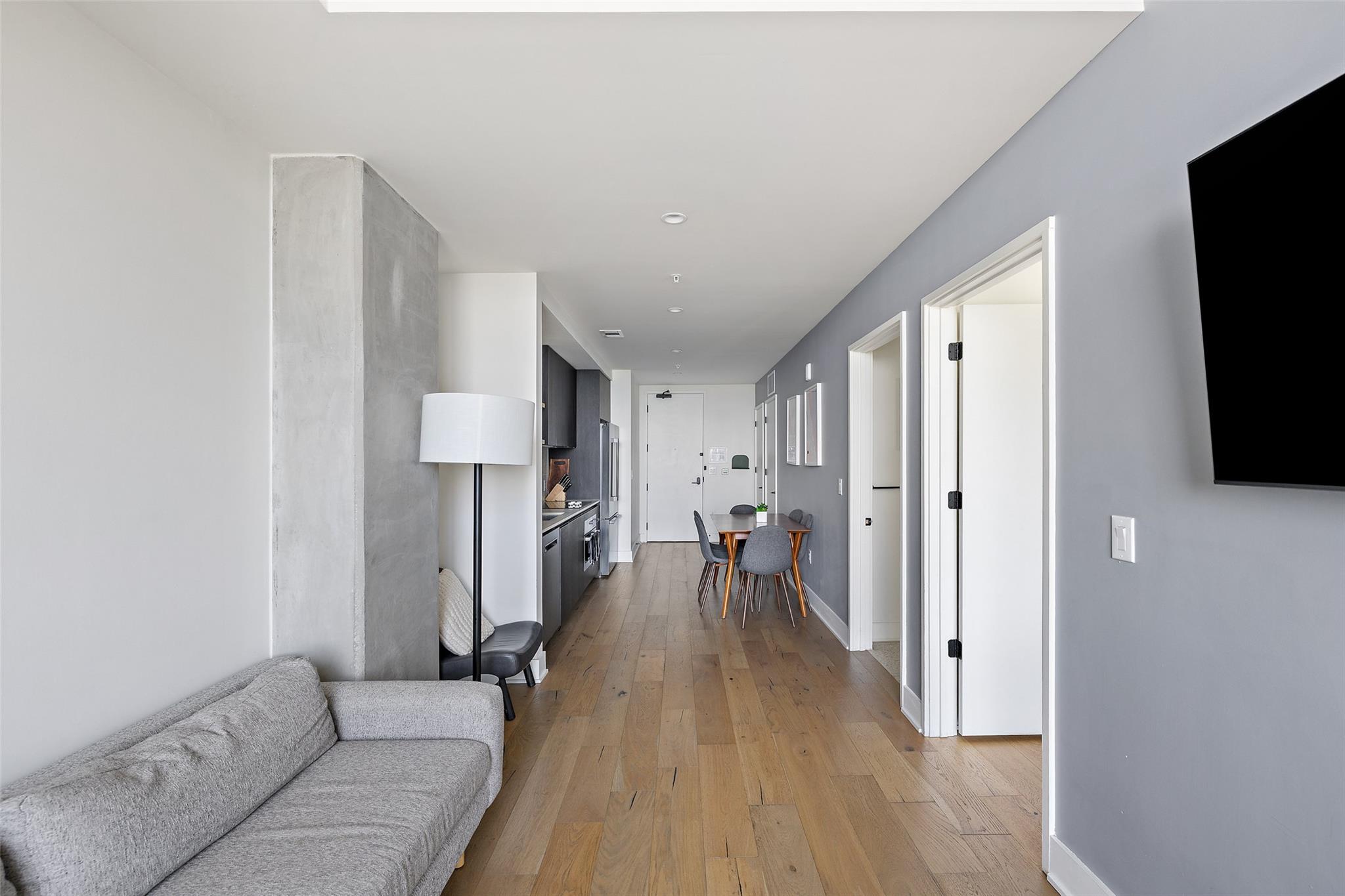 48 East Ave # 2405