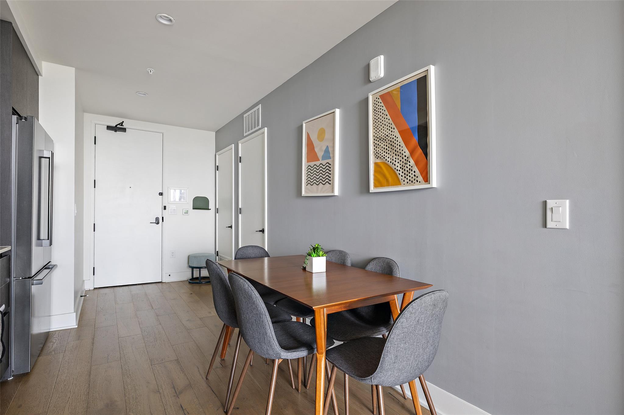 48 East Ave # 2405