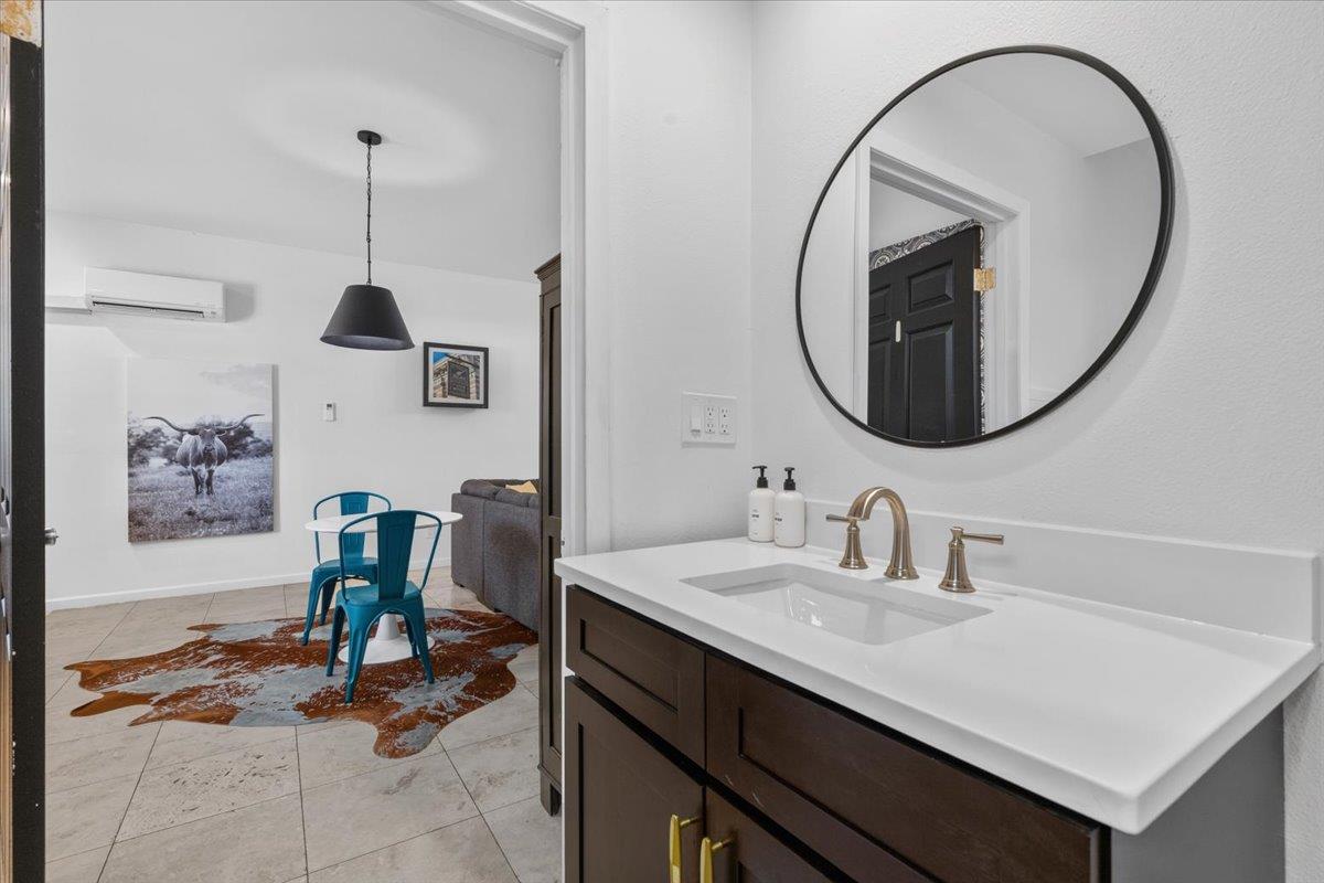 234 Loring