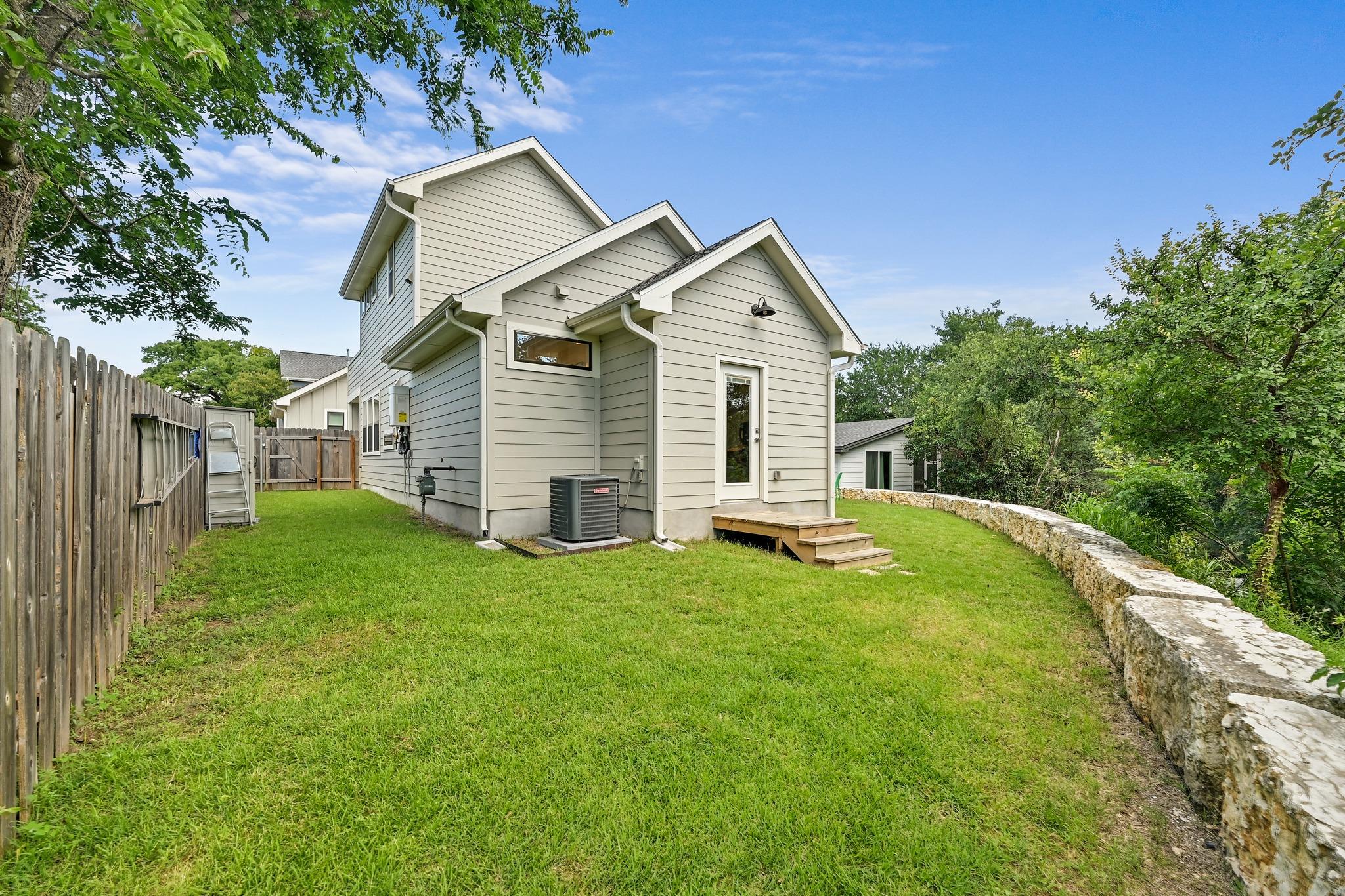 1312 E M Franklin Ave # 2