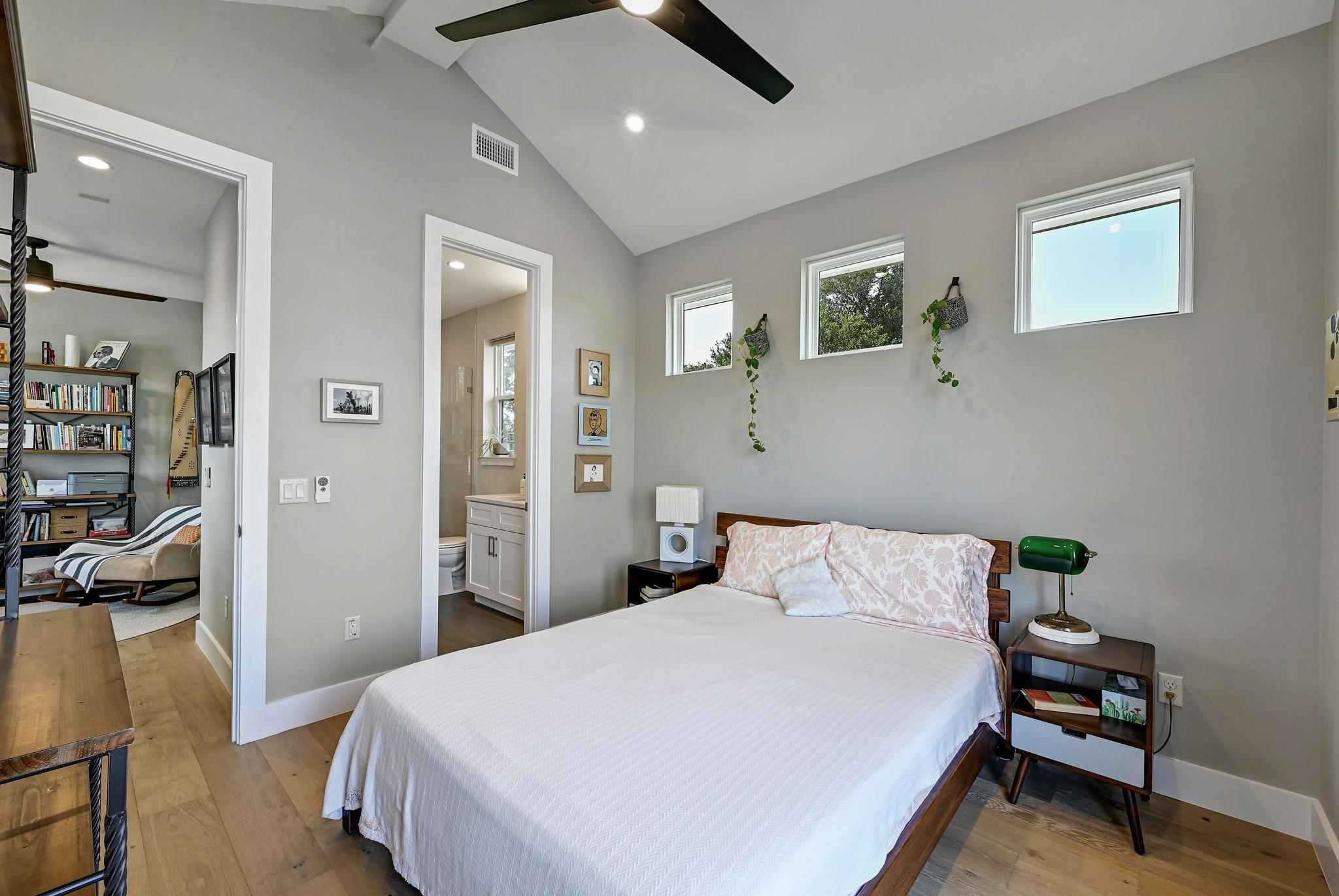 1312 E M Franklin Ave # 2