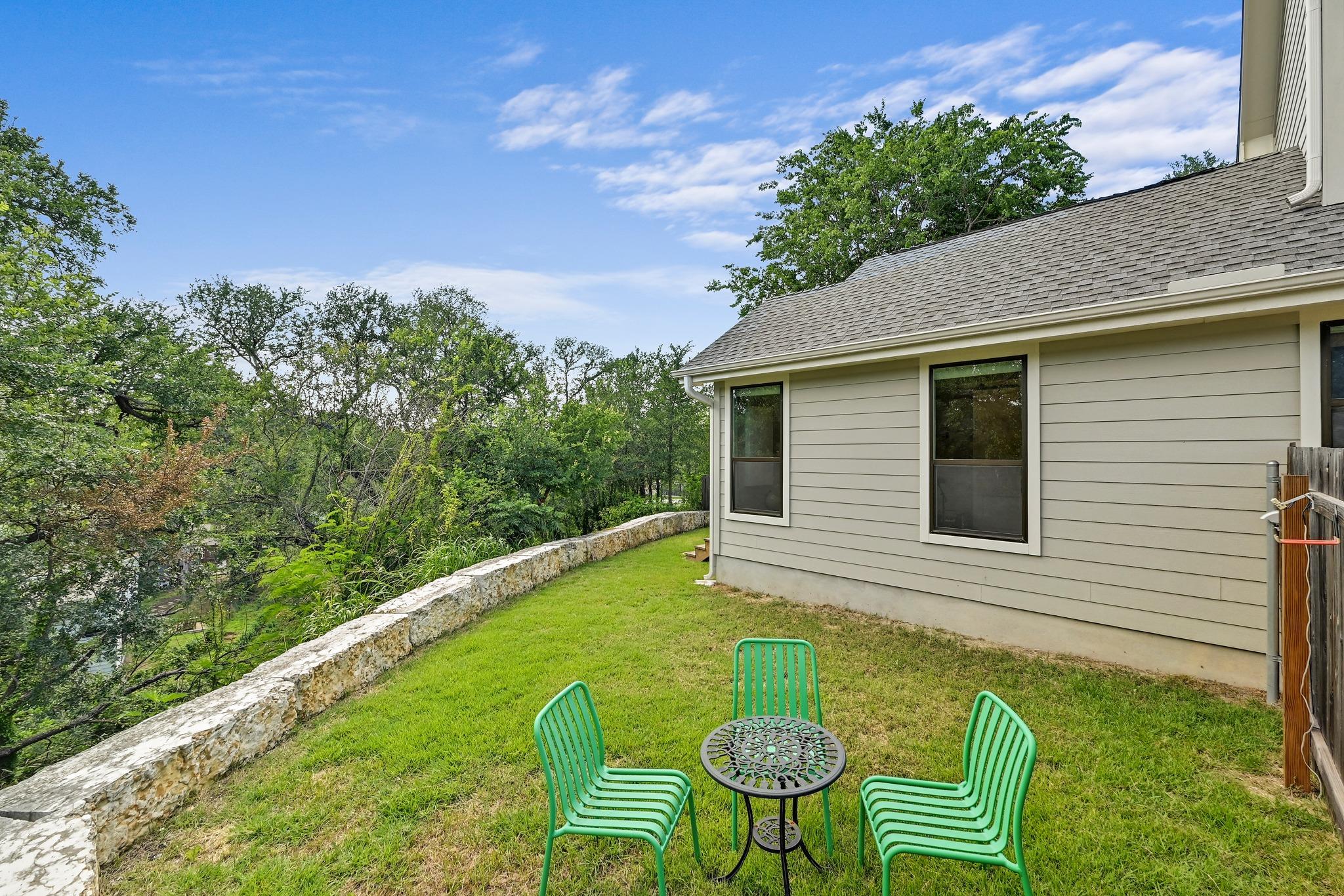 1312 E M Franklin Ave # 2