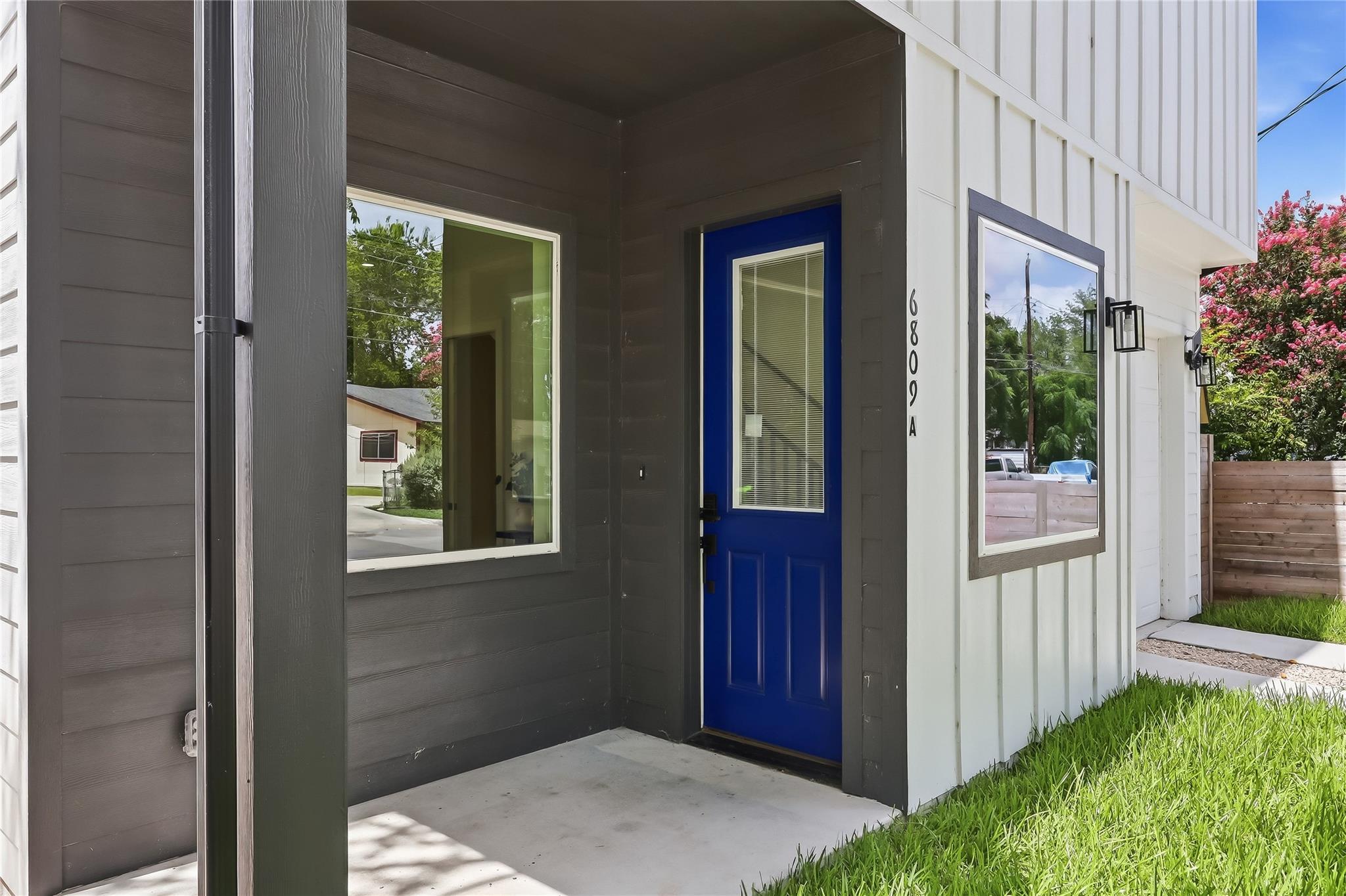 6809 Porter ST # 1