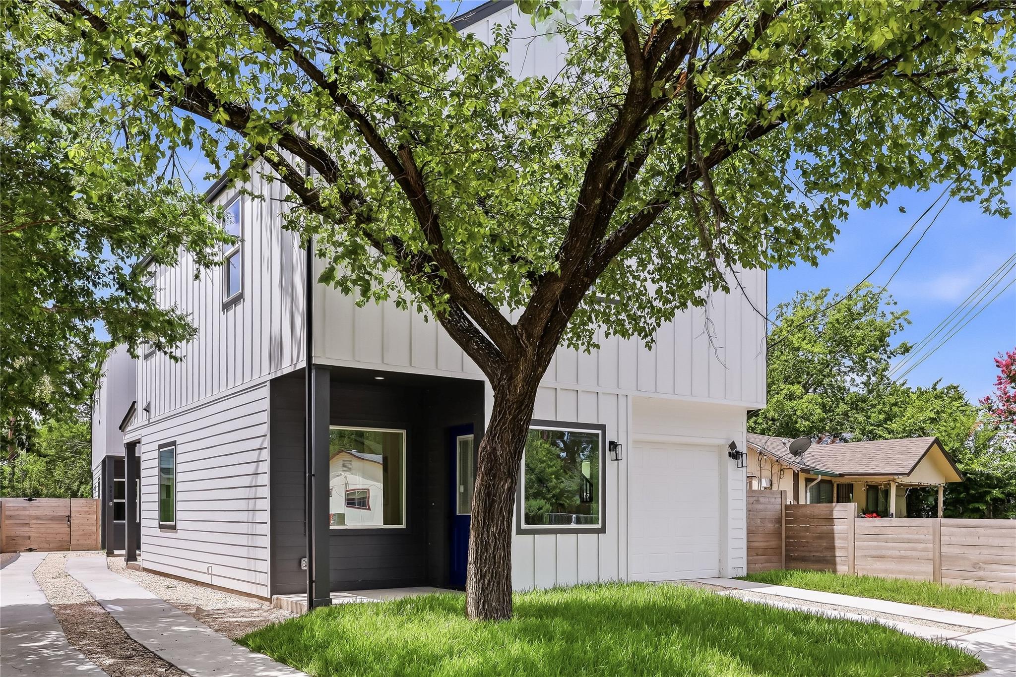6809 Porter ST # 1