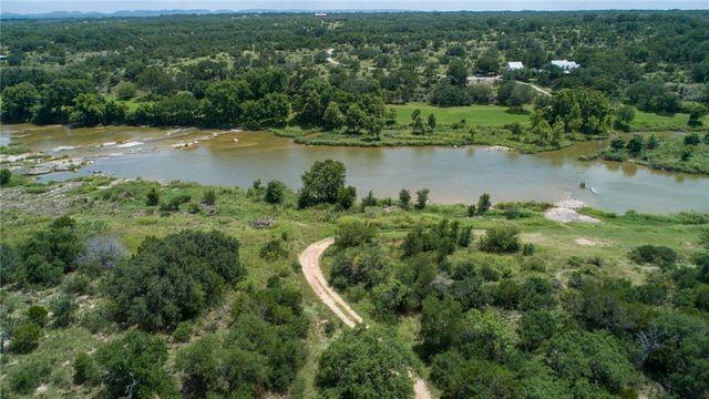 633 Trails End RD