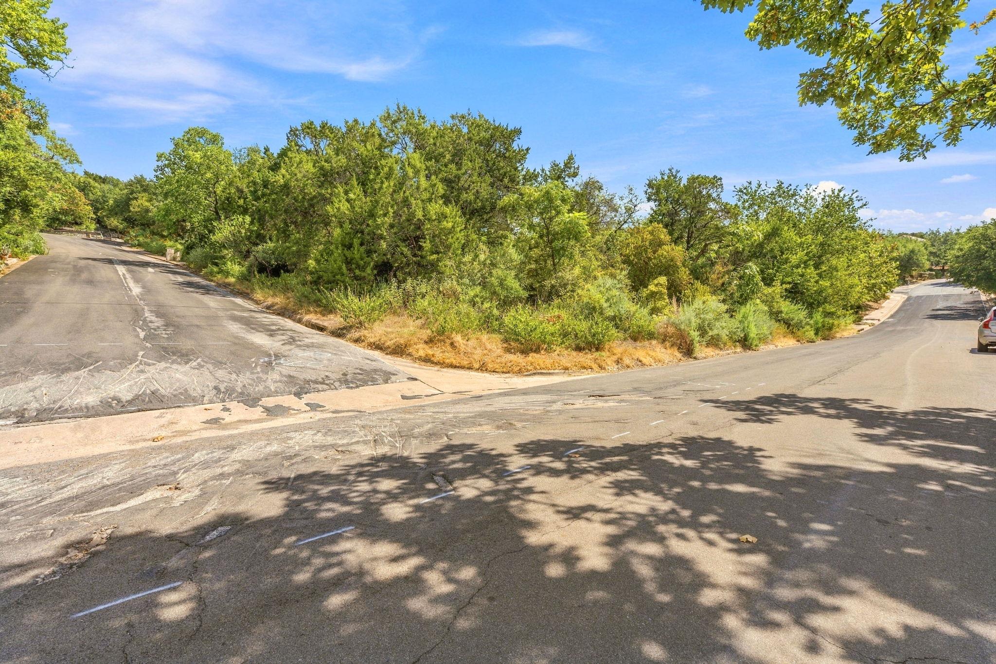 6401 Dry Cliff CV