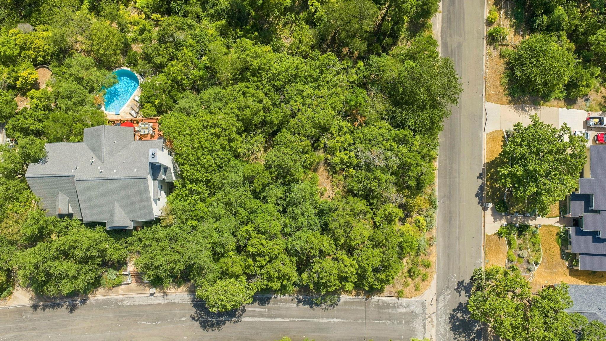 6401 Dry Cliff CV