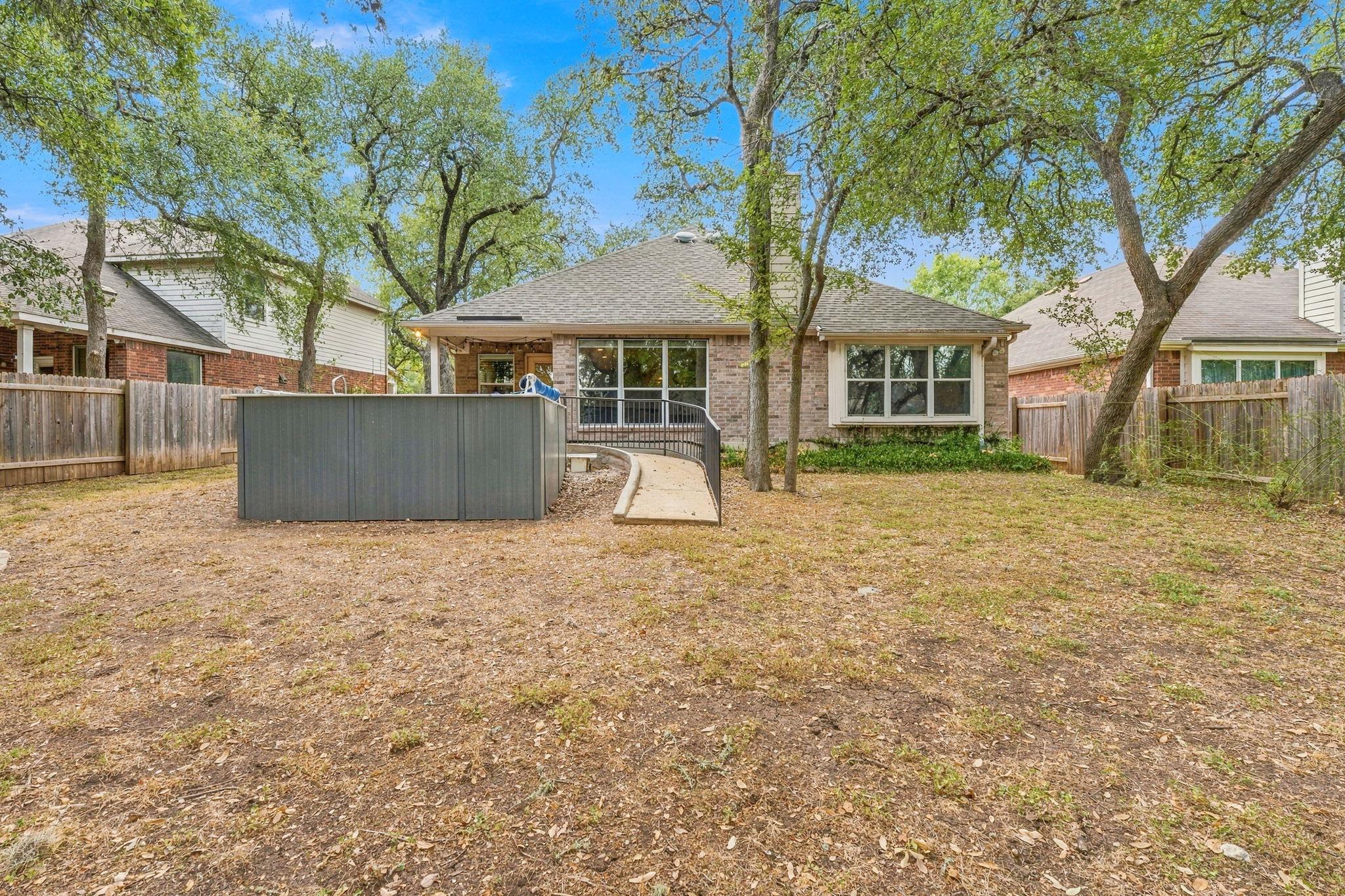 516 Carismatic LN