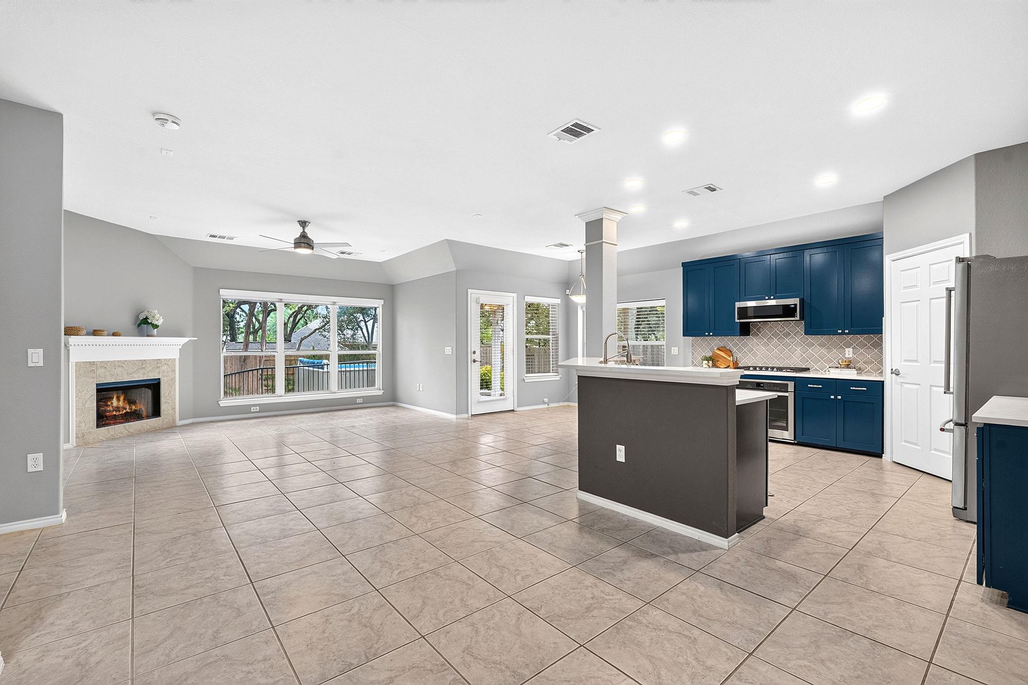 516 Carismatic LN