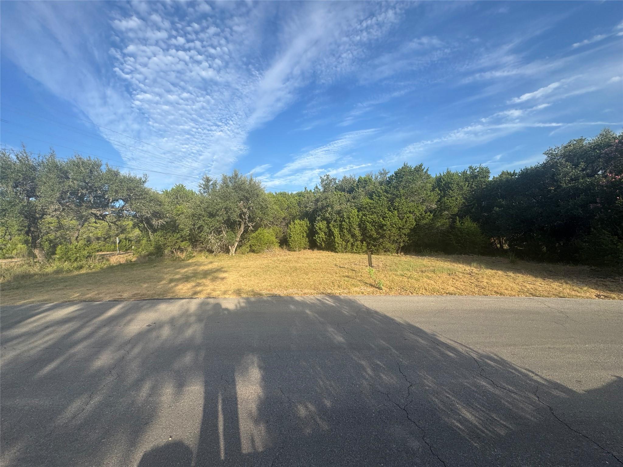 238 WOODCREEK DR