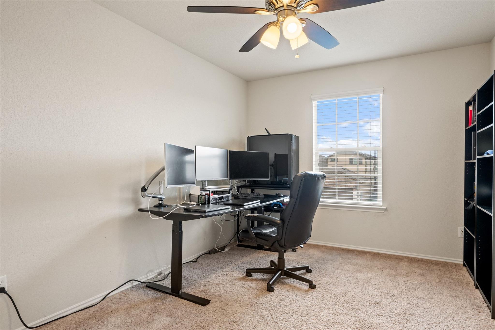 16000 Canberra TRL