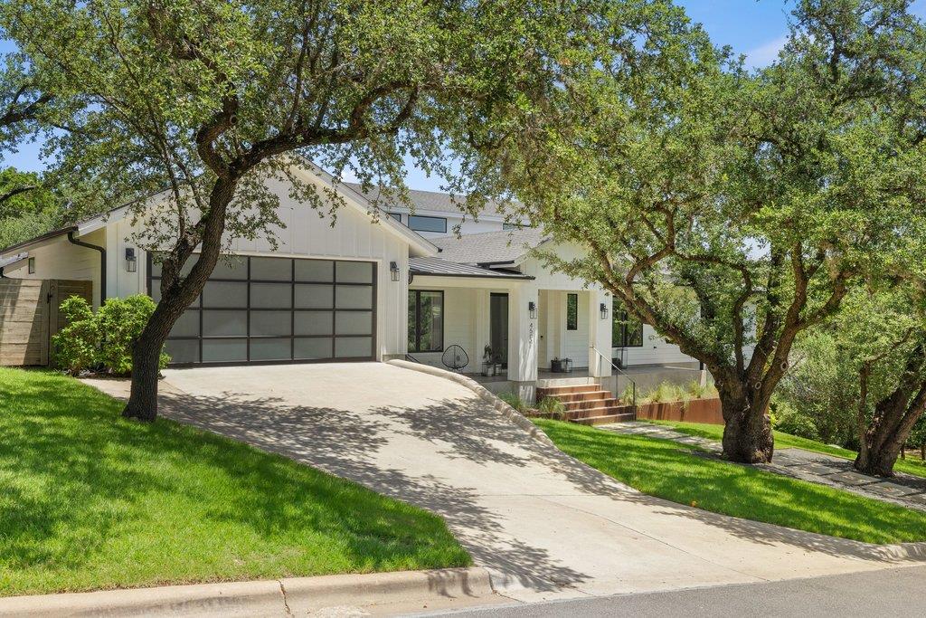 4504 Small DR