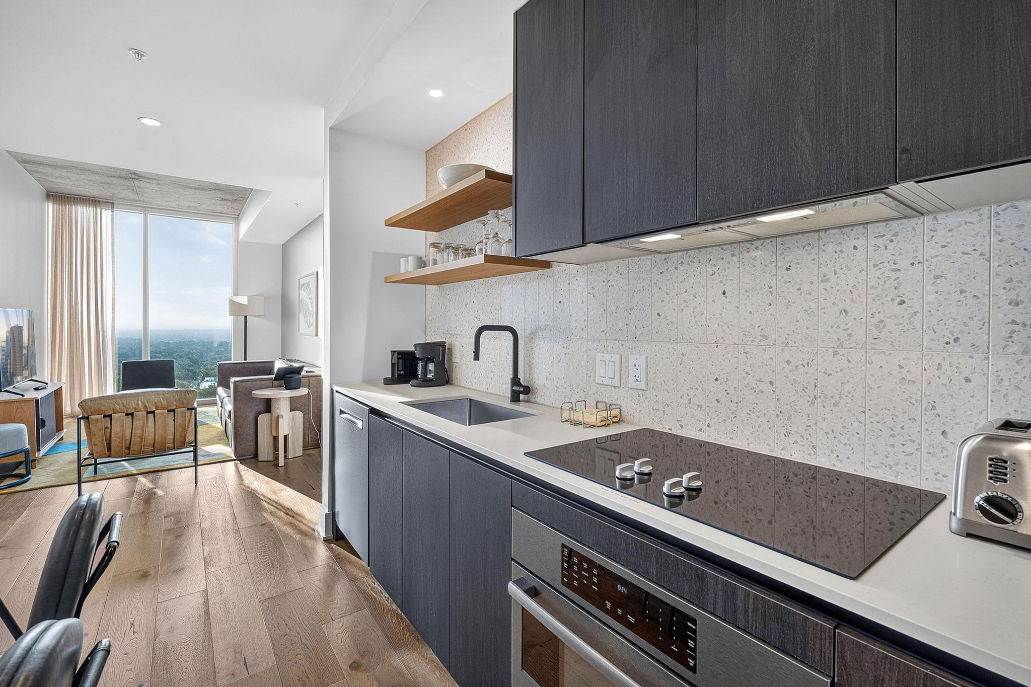 48 East Ave # 2605
