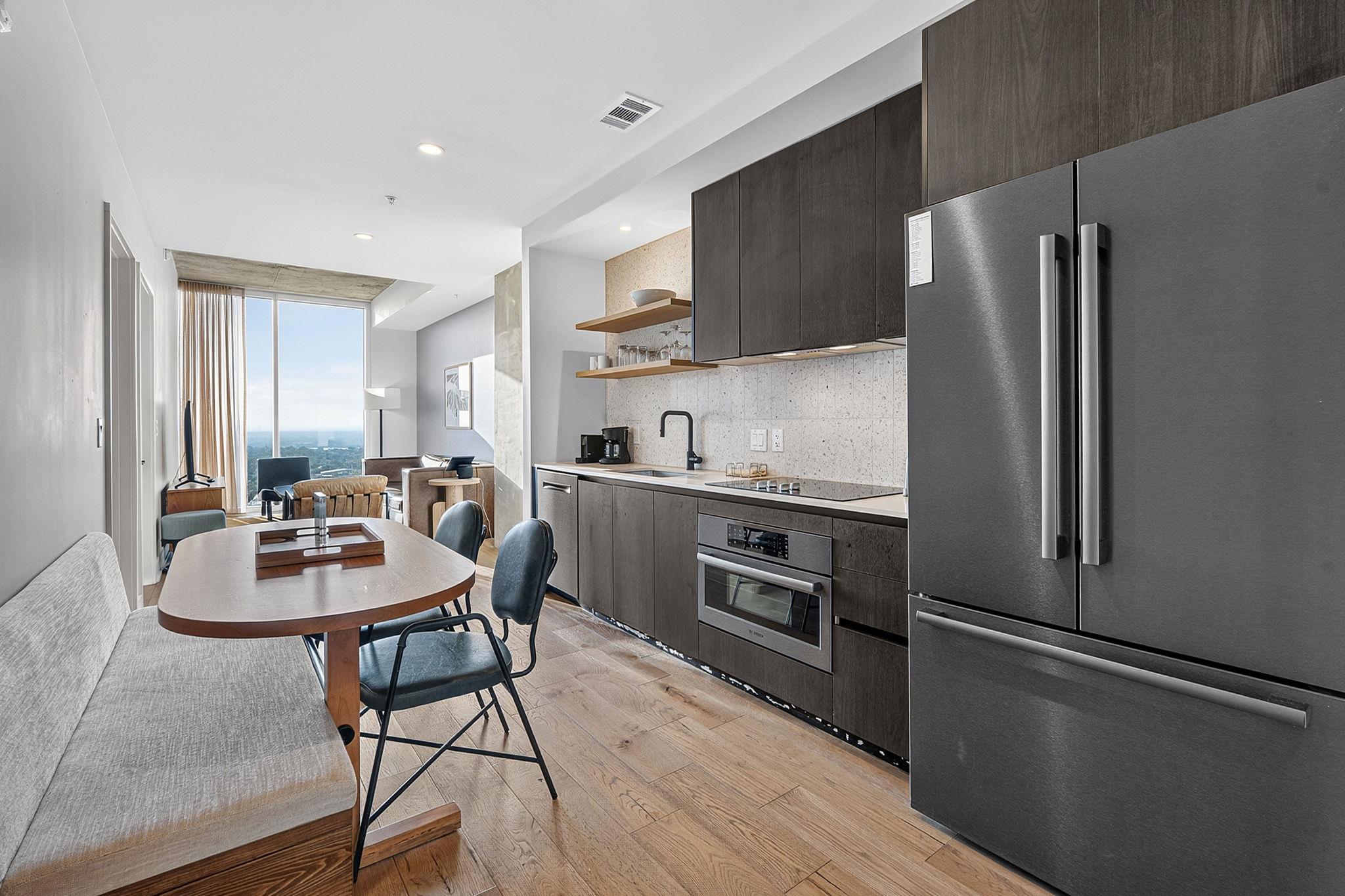 48 East Ave # 2605