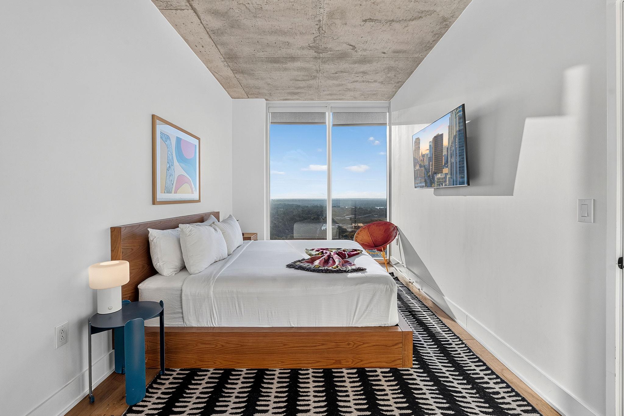 48 East Ave # 2605