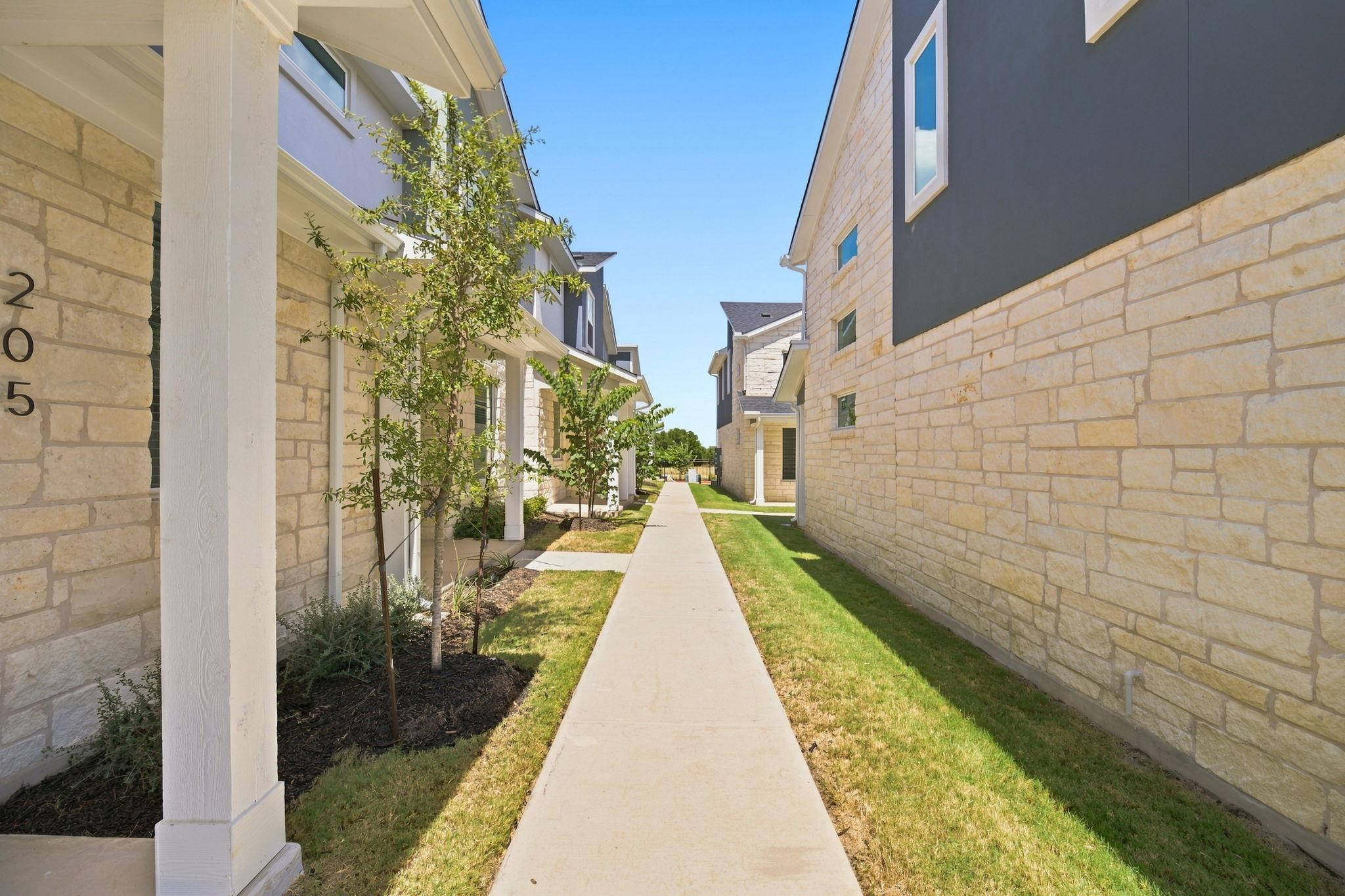 500 Municipal DR # 805