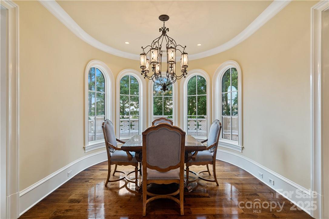 18019 Harbor Light Boulevard