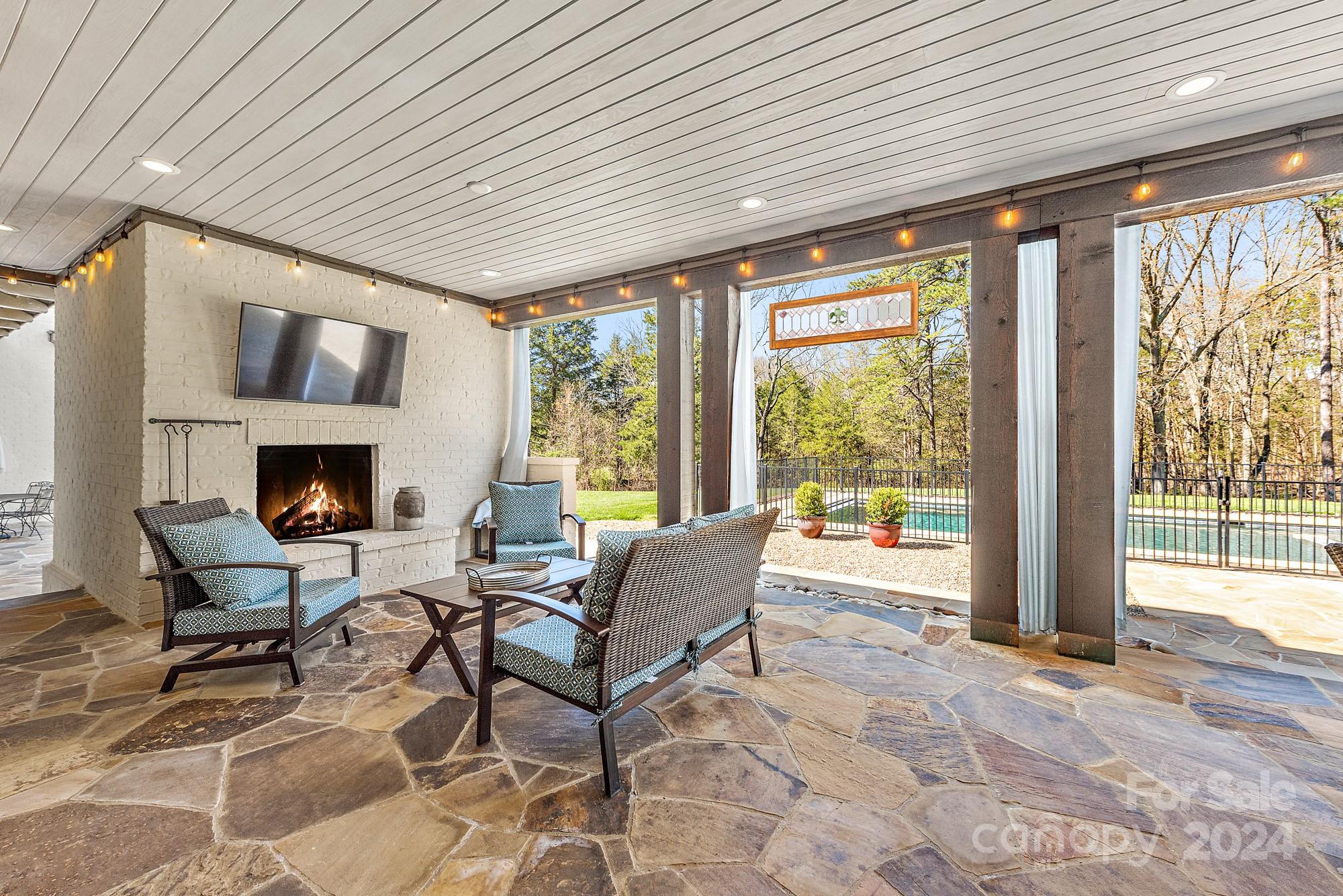 165 Timberside Drive