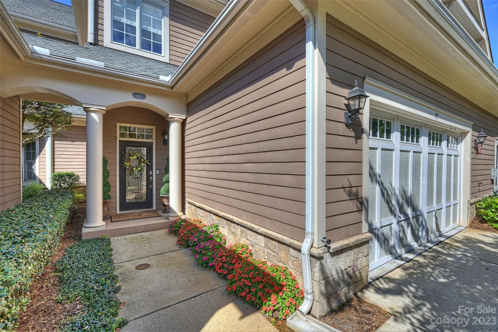107 Cove Key Lane