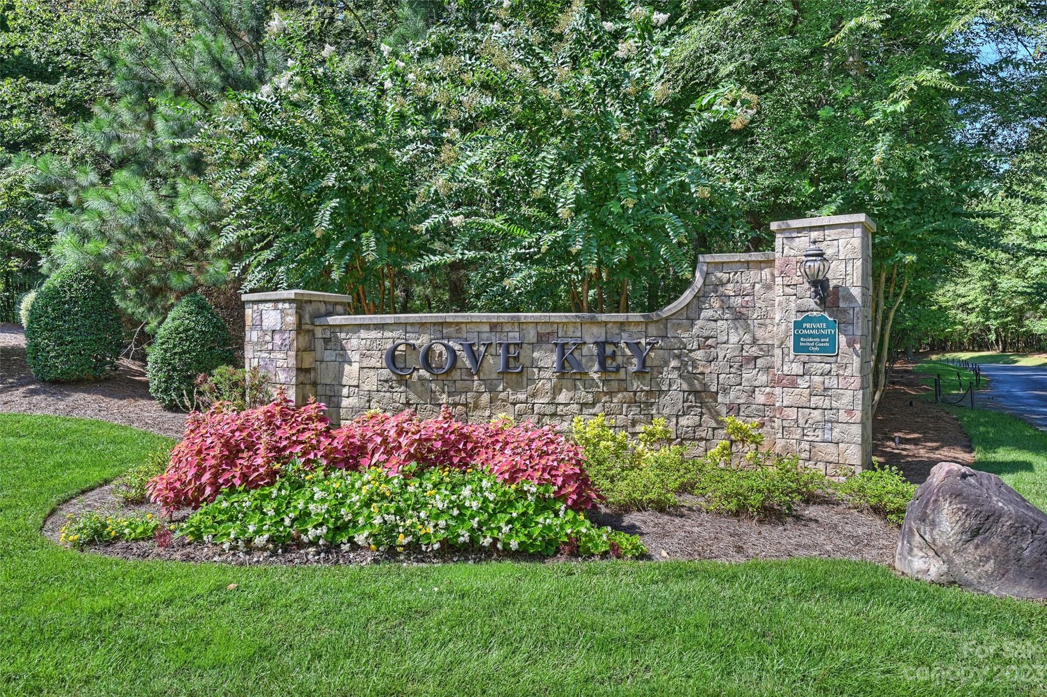 107 Cove Key Lane