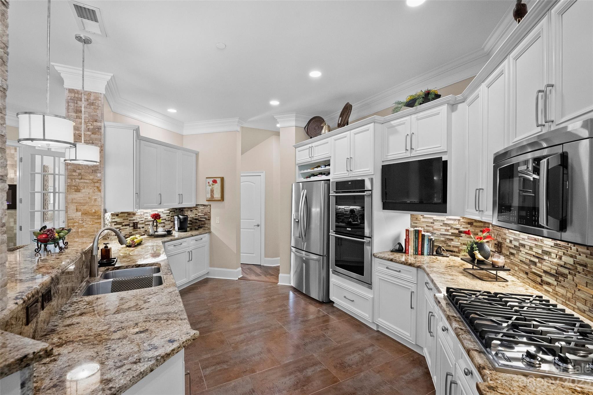 107 Cove Key Lane