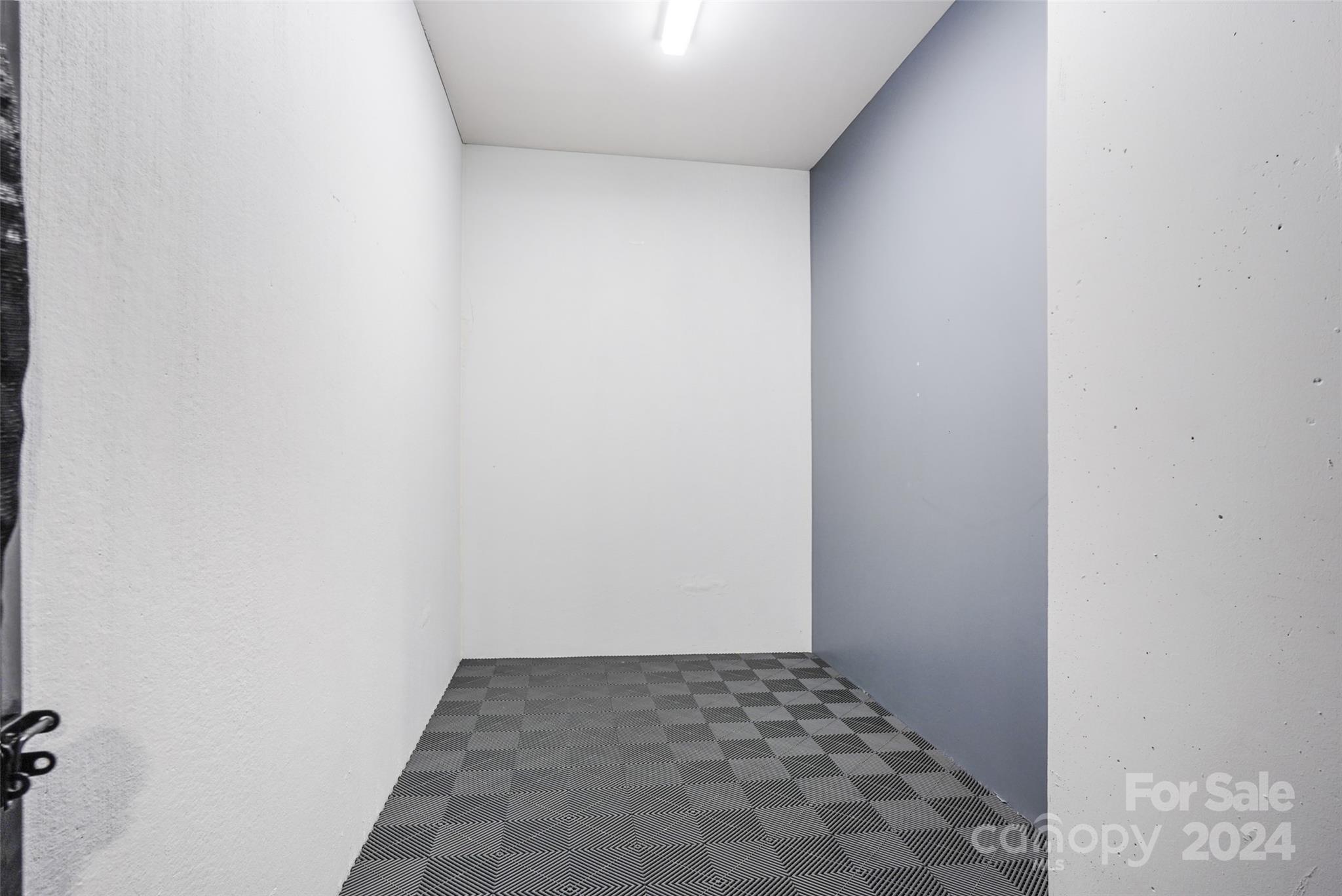 19329 Watermark Drive Unit: 121