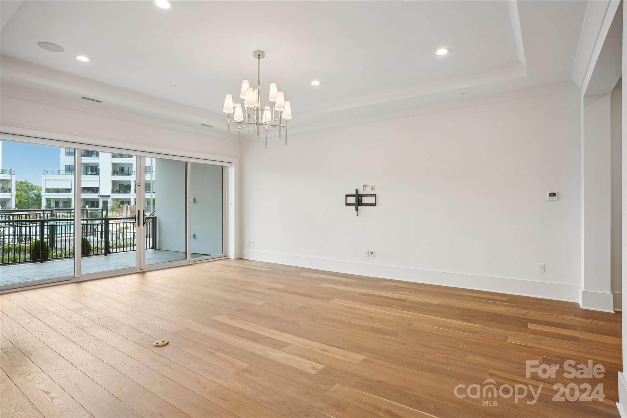 19329 Watermark Drive Unit: 121