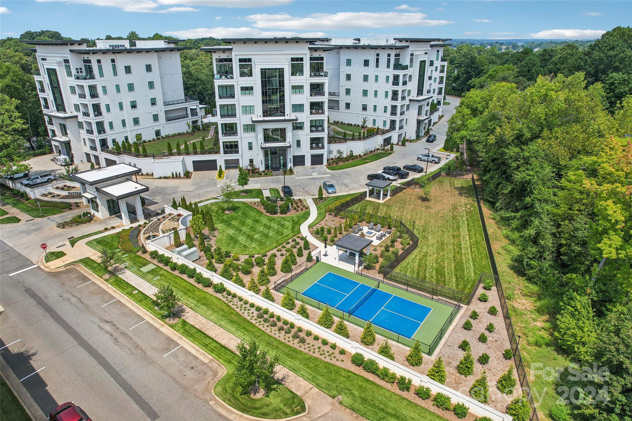 19329 Watermark Drive Unit: 121