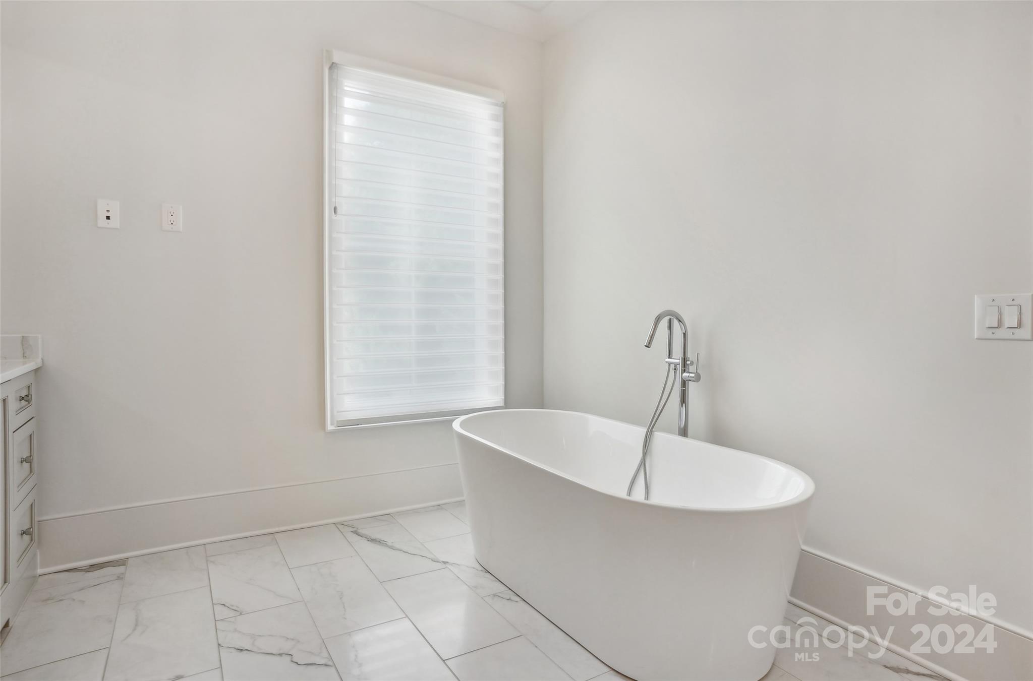 19329 Watermark Drive Unit: 121