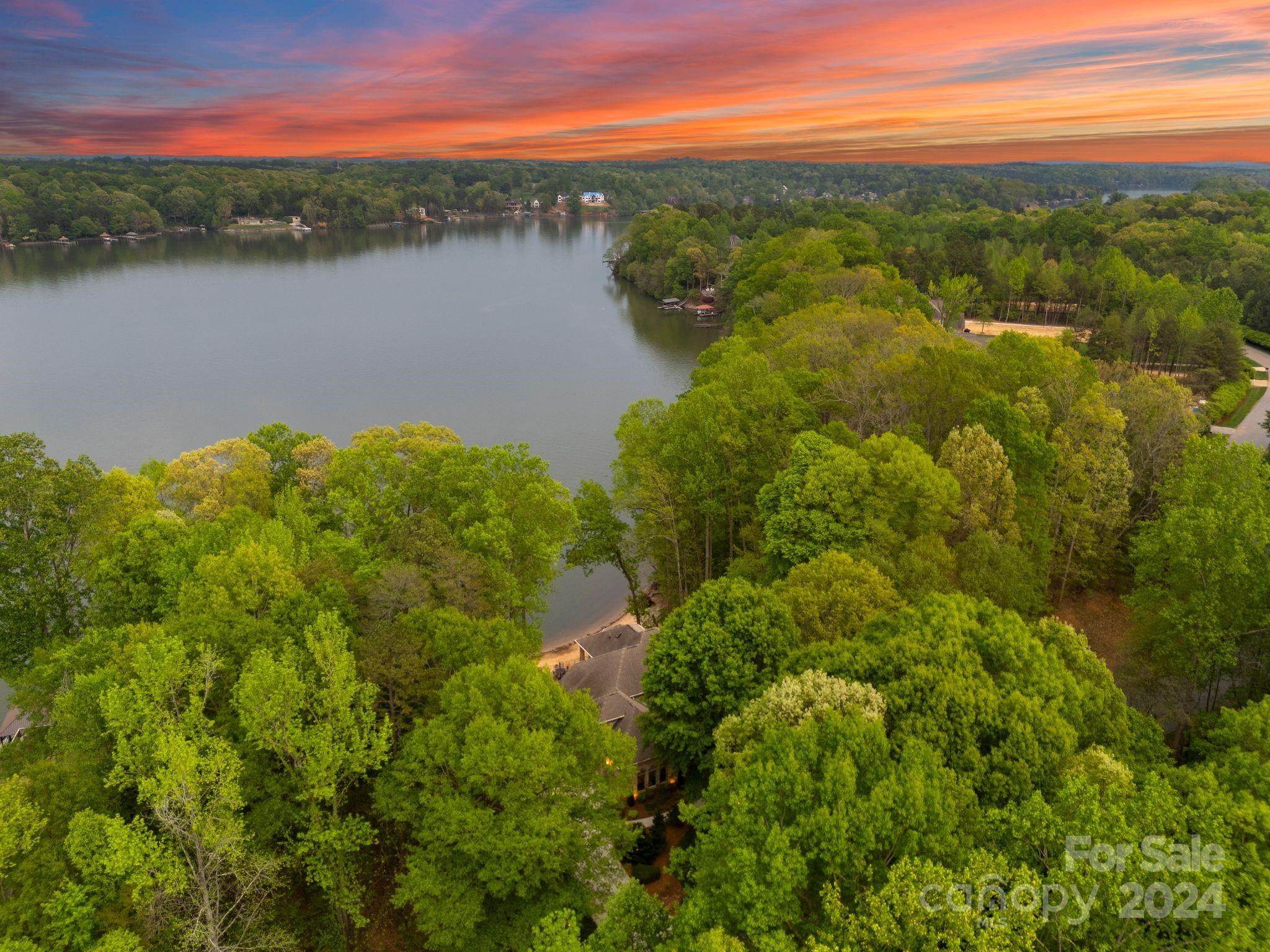 1304 Astoria Parkway