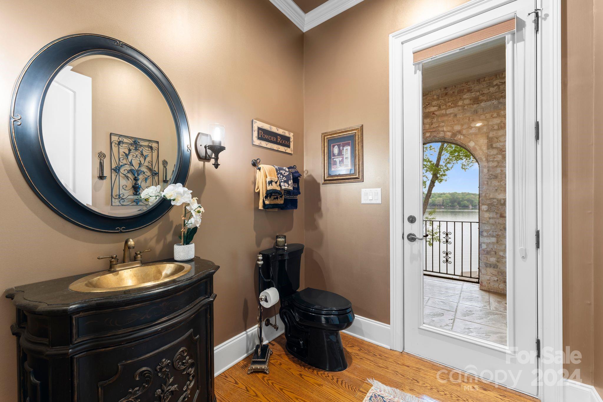 1304 Astoria Parkway