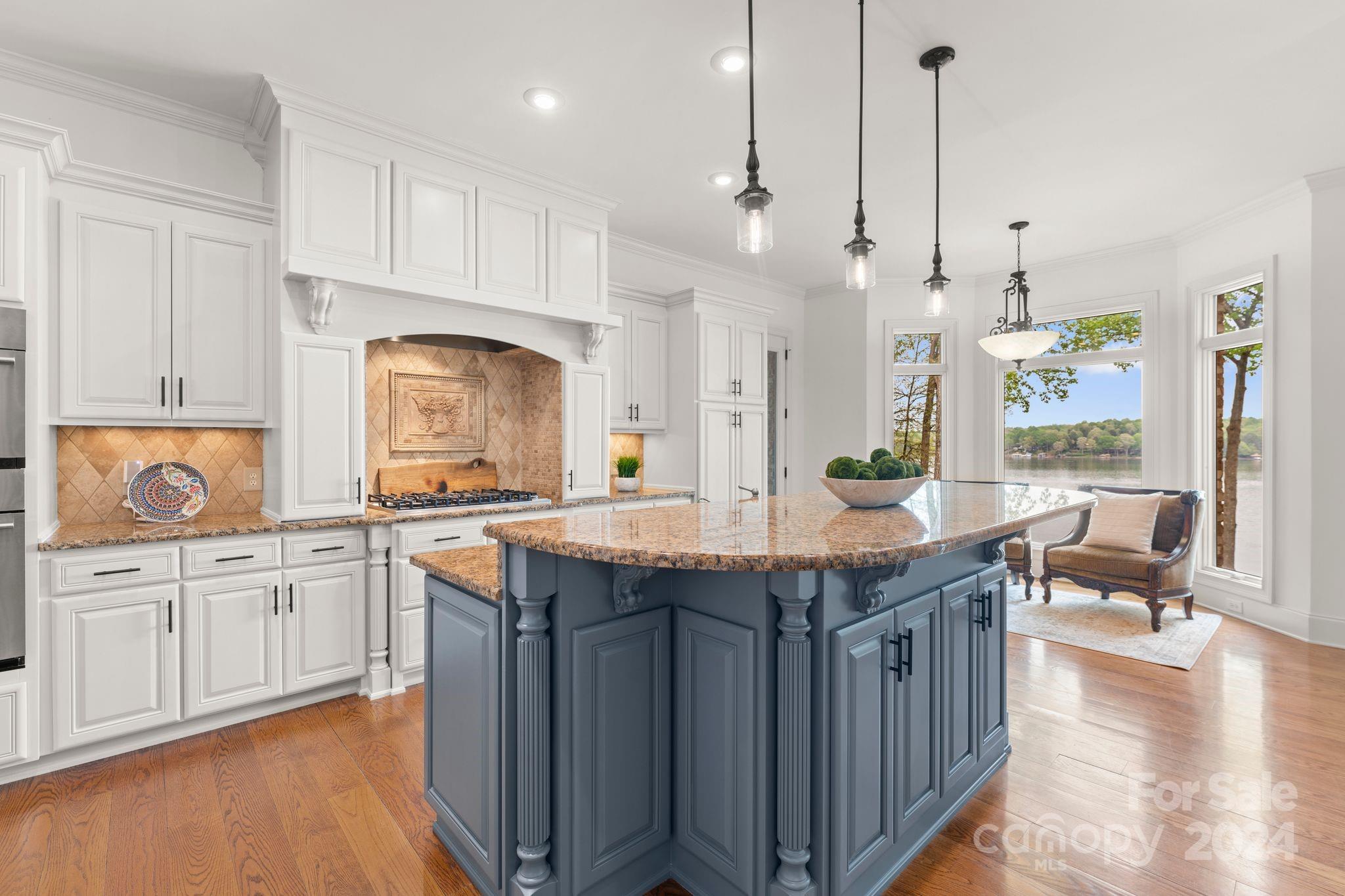 1304 Astoria Parkway