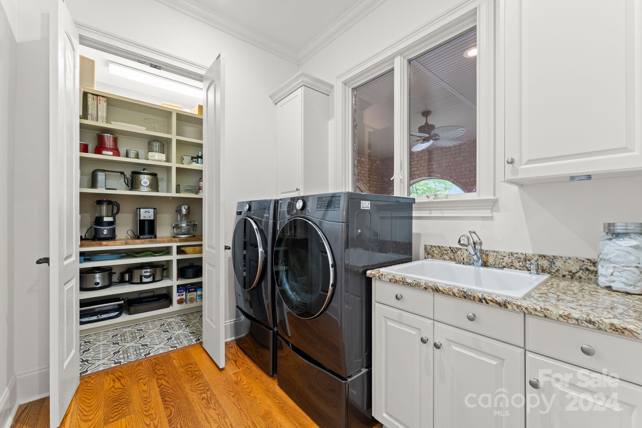 1304 Astoria Parkway