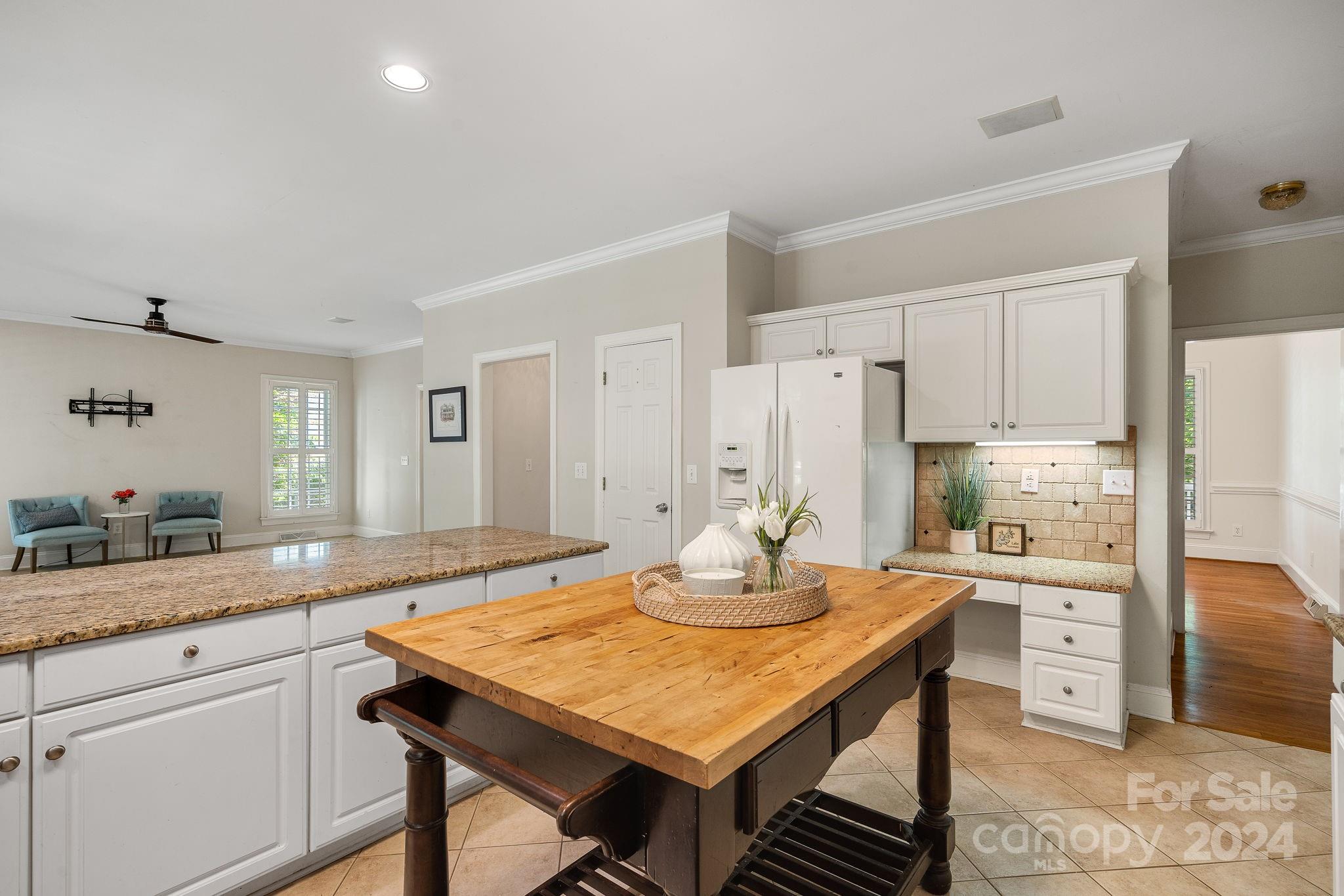 128 Windy Knoll Lane
