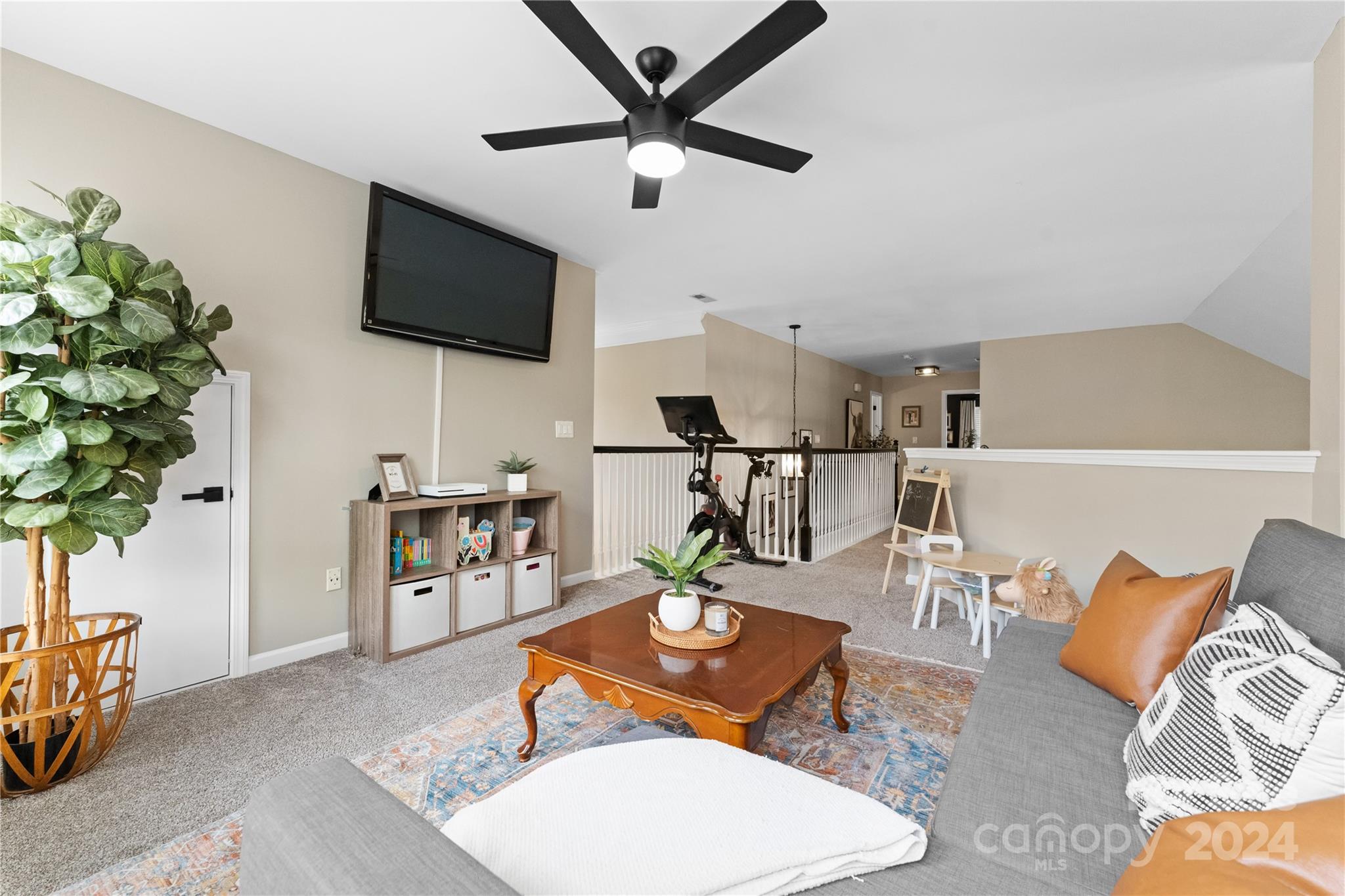 5618 Branthurst Drive