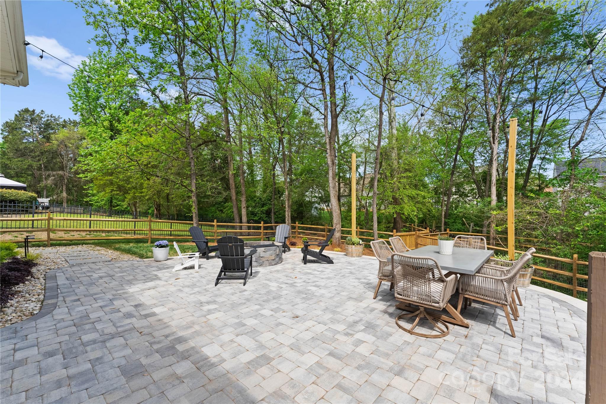 5618 Branthurst Drive