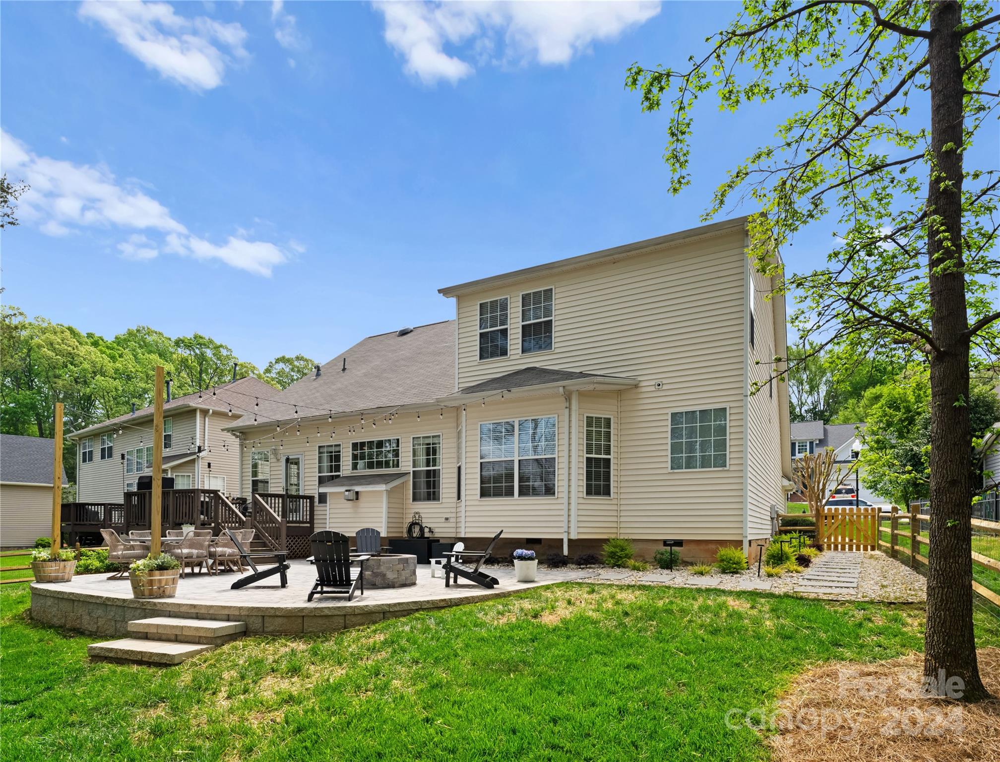 5618 Branthurst Drive