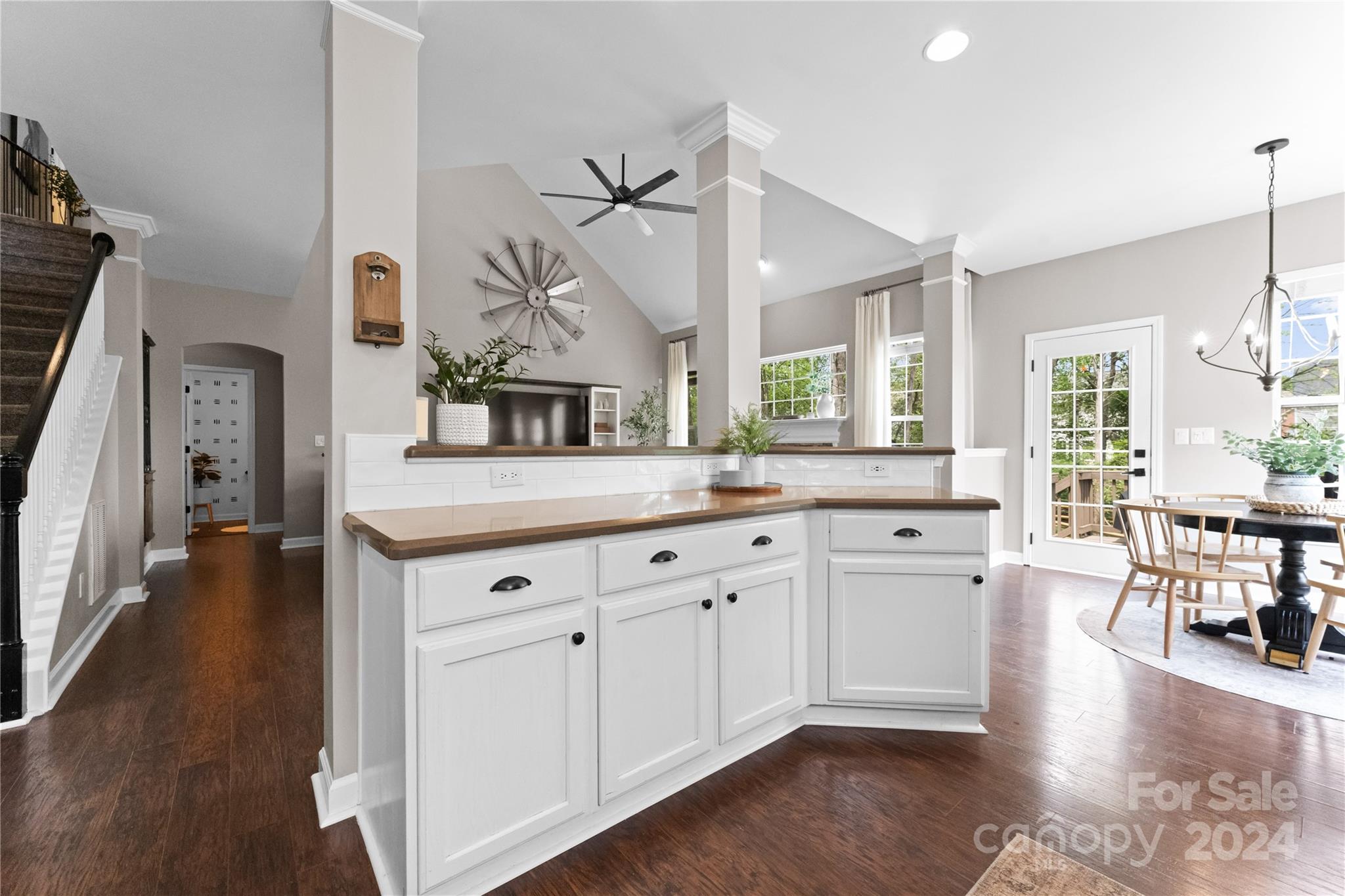 5618 Branthurst Drive