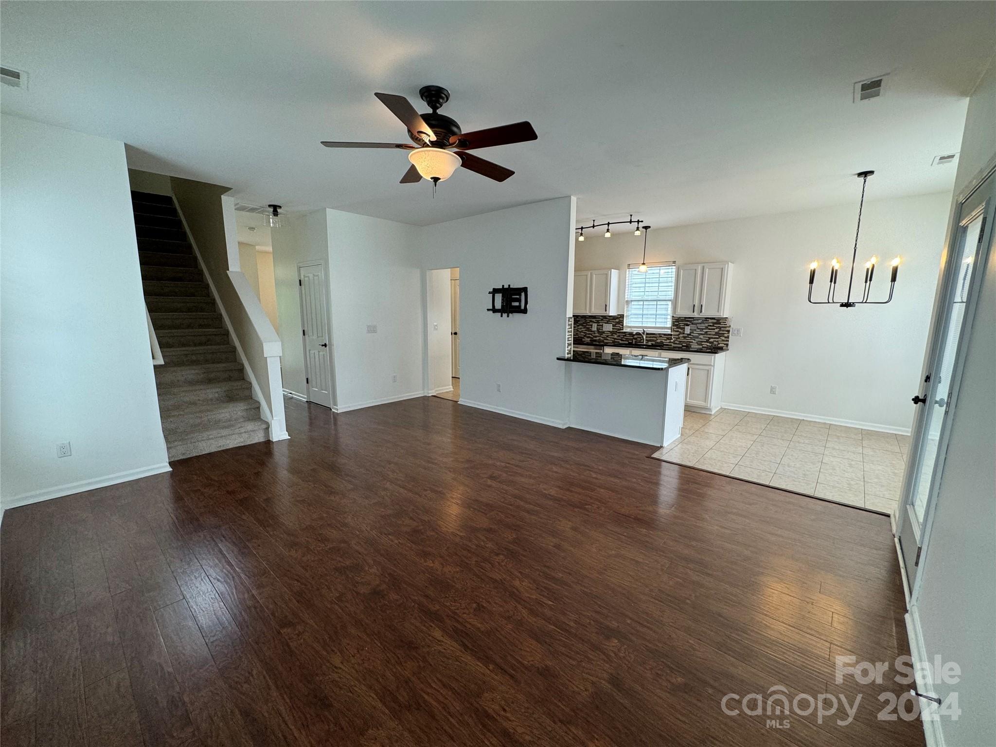112 E Decatur Avenue