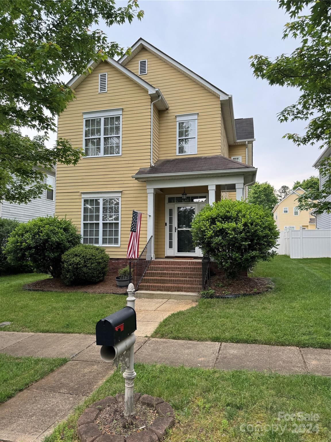 112 E Decatur Avenue