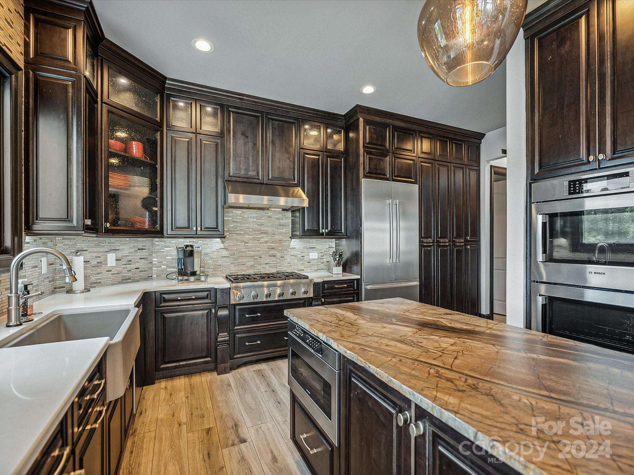 17709 Spinnakers Reach Drive
