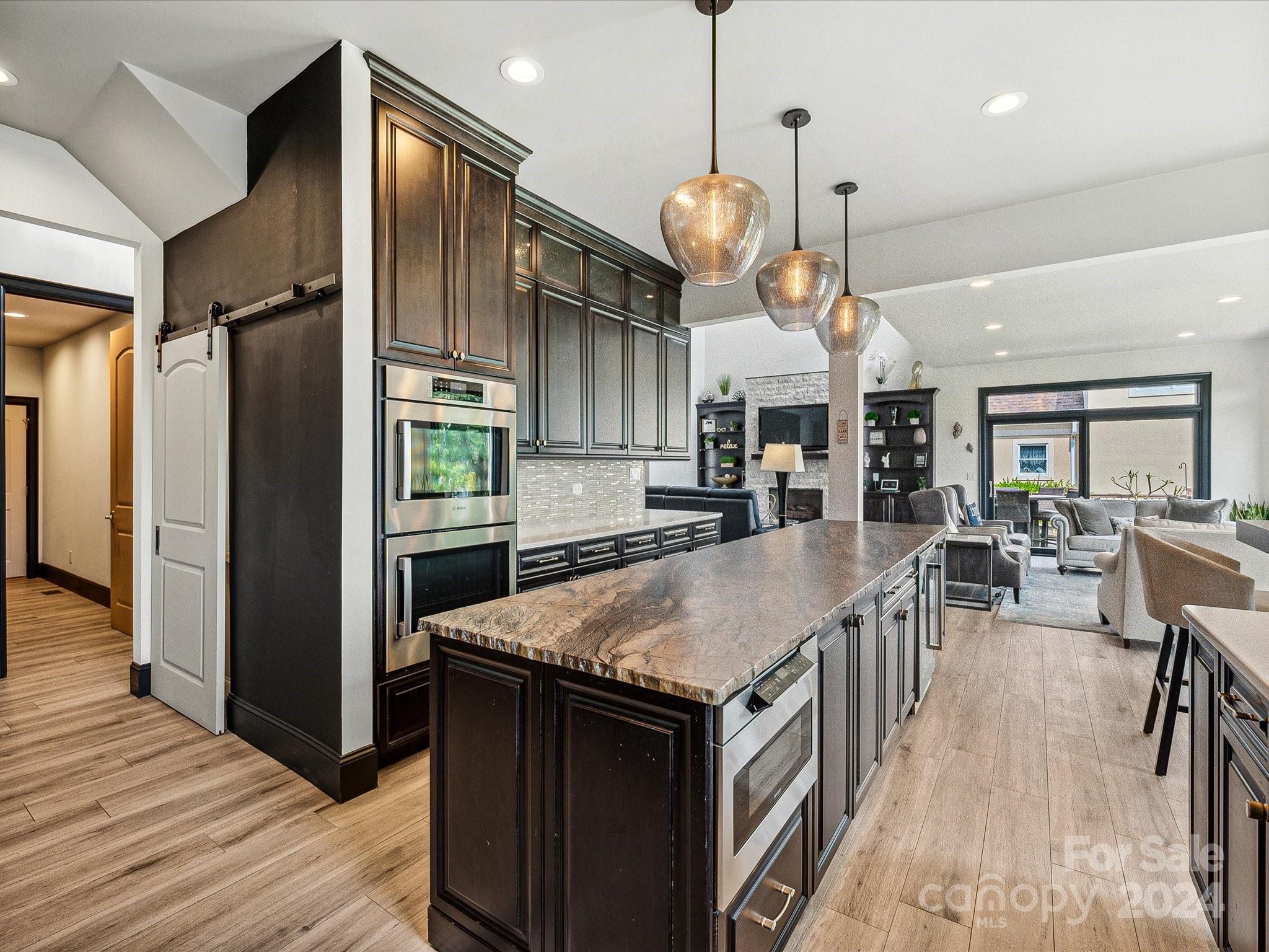17709 Spinnakers Reach Drive