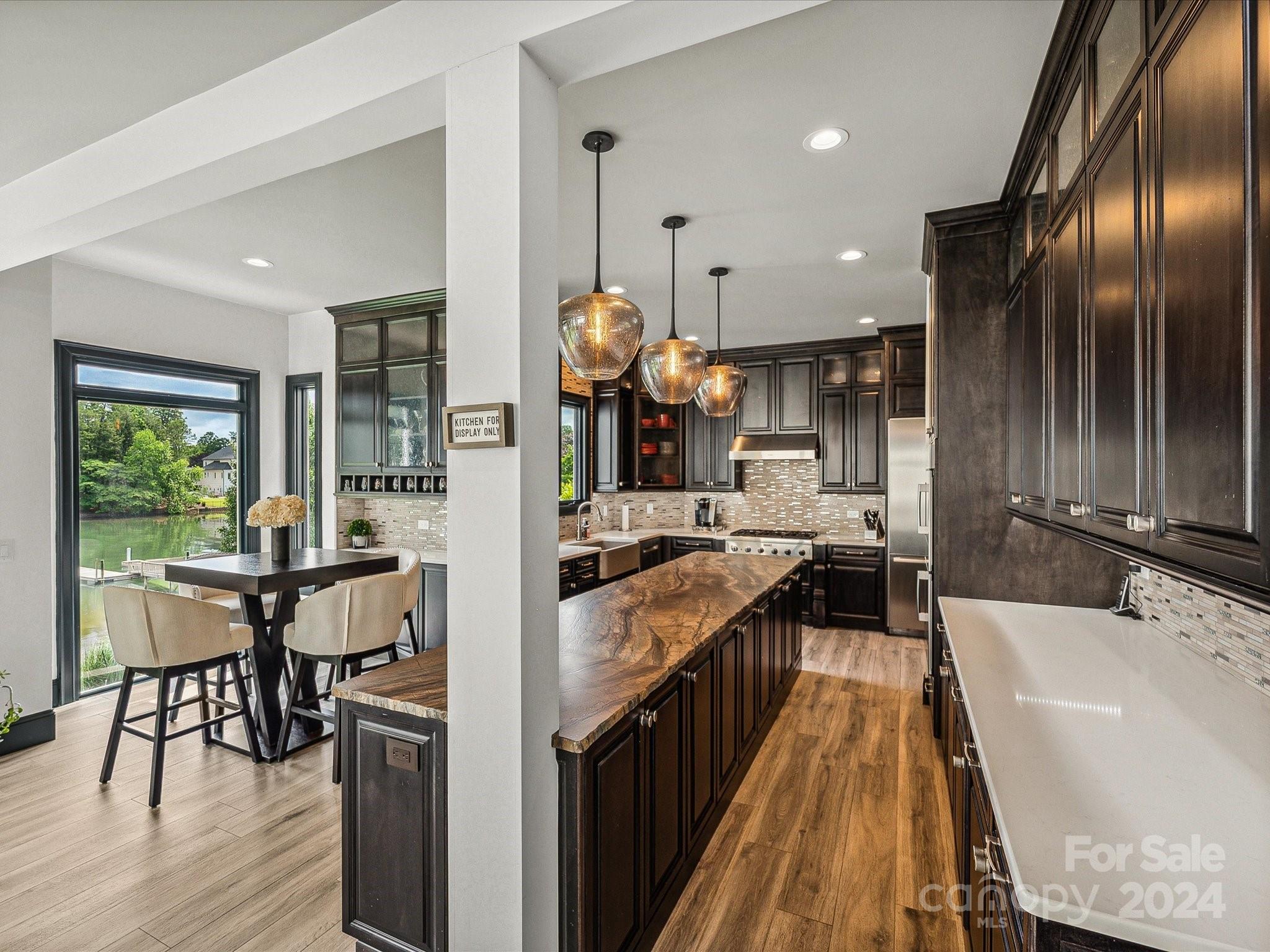 17709 Spinnakers Reach Drive