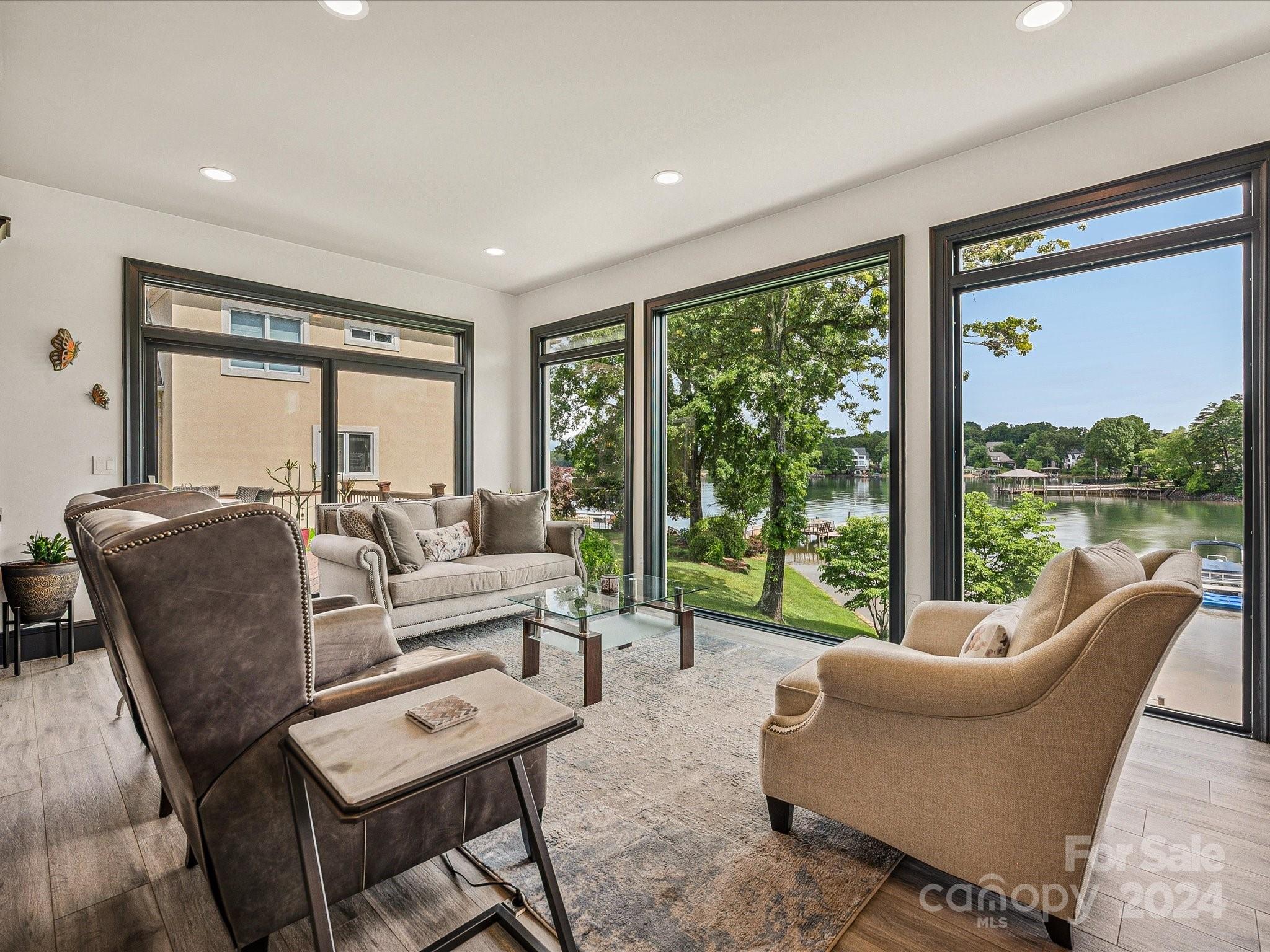 17709 Spinnakers Reach Drive