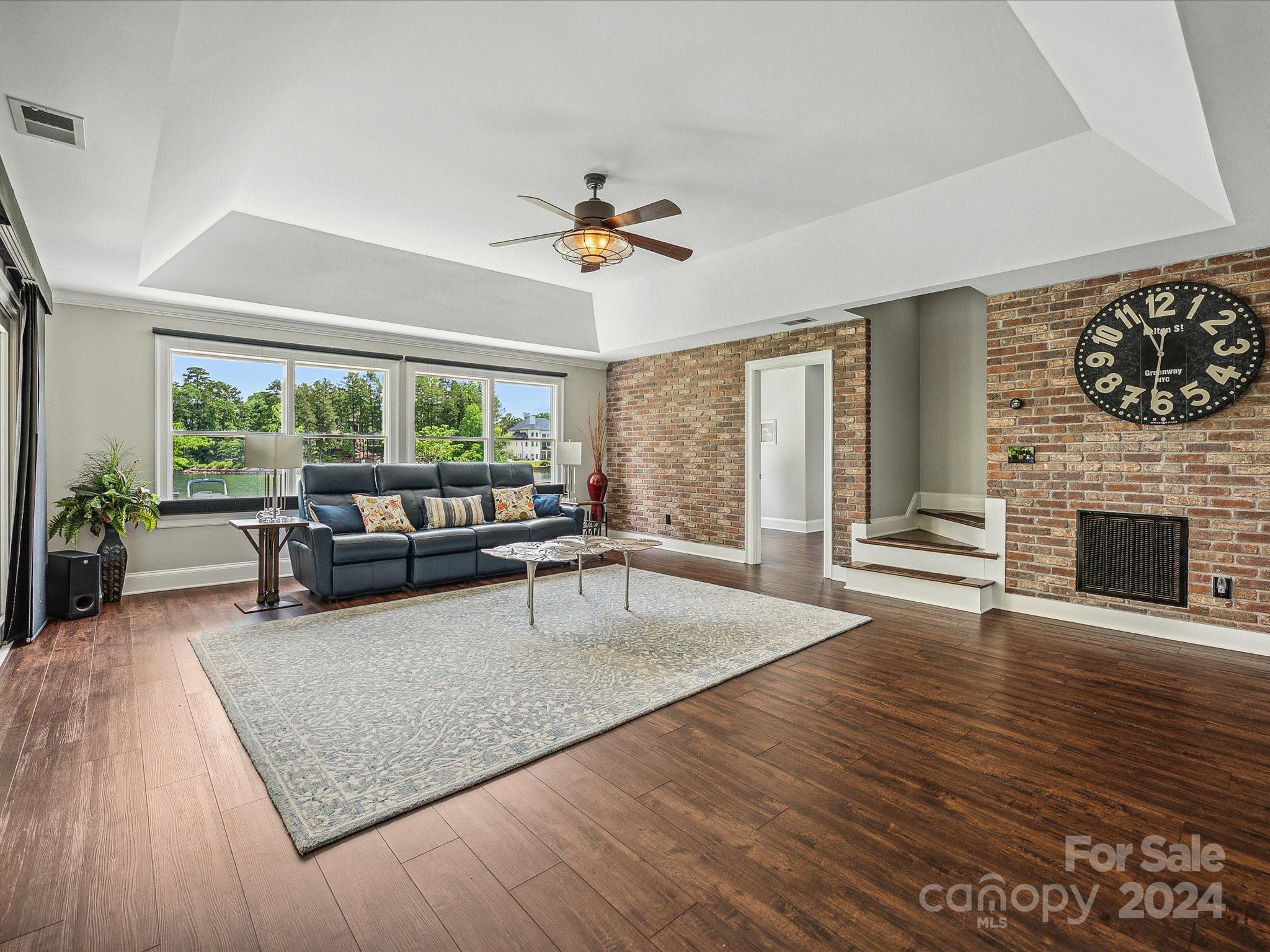 17709 Spinnakers Reach Drive