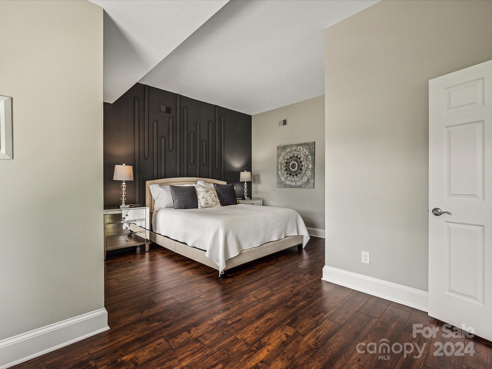 17709 Spinnakers Reach Drive
