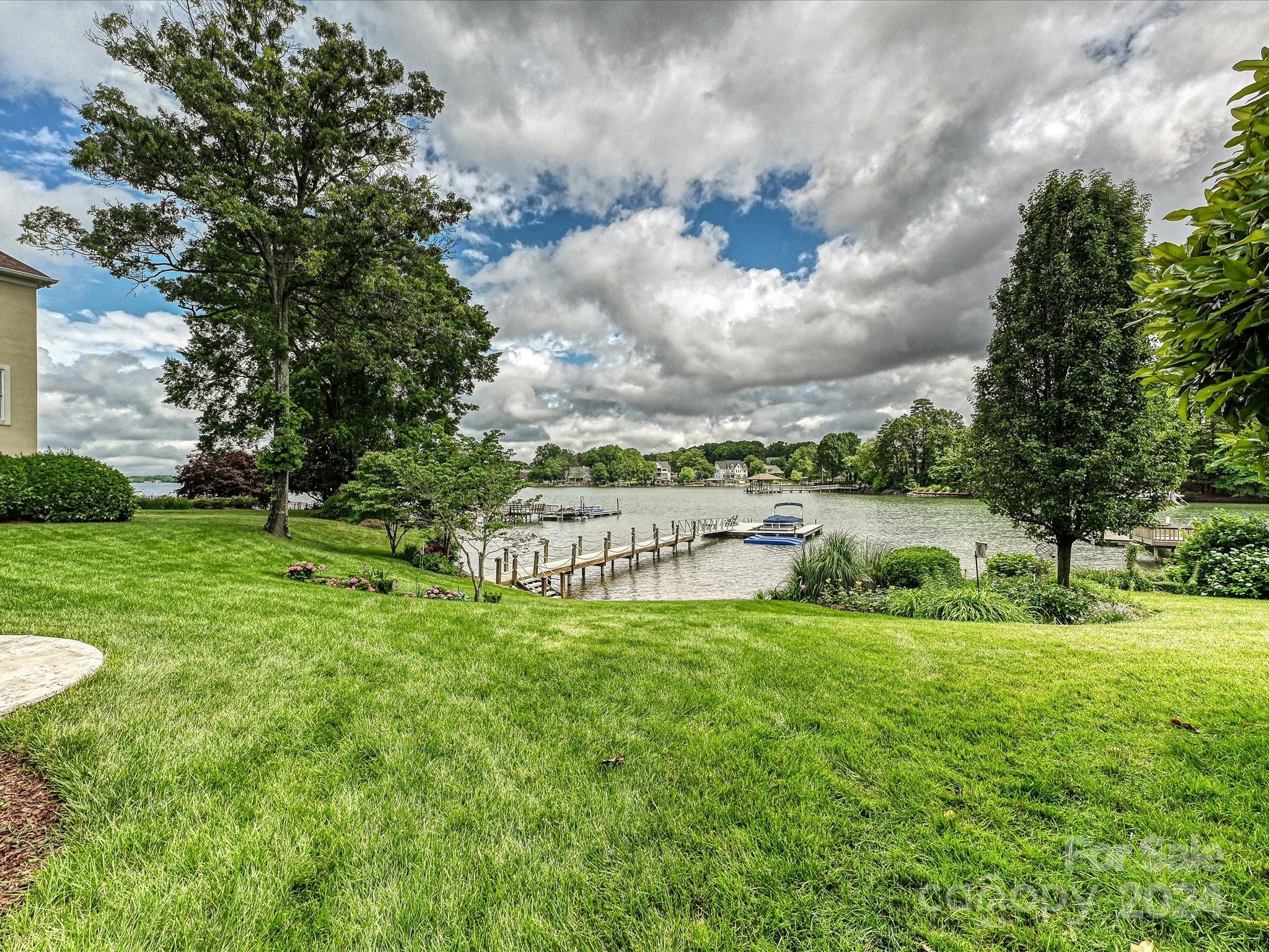 17709 Spinnakers Reach Drive