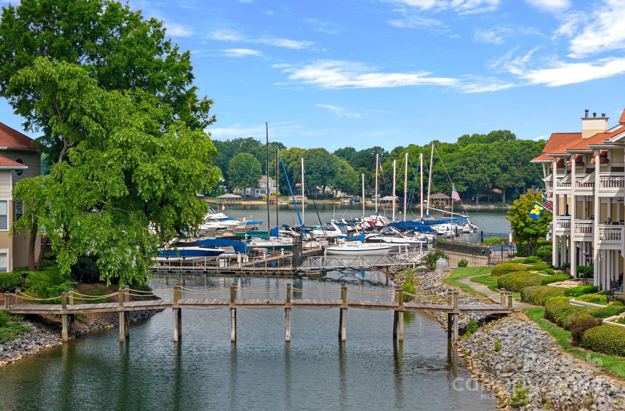 18009 Kings Point Drive Unit: R