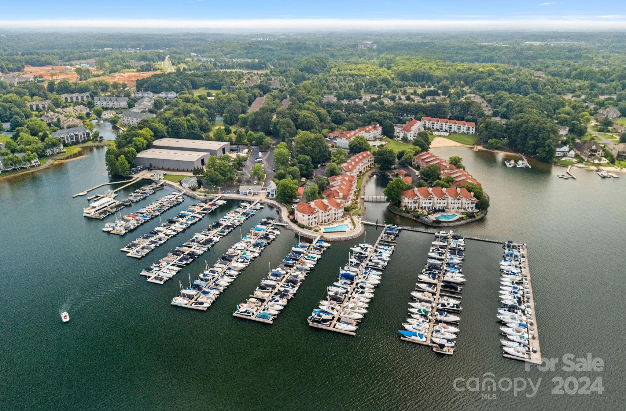 18009 Kings Point Drive Unit: R